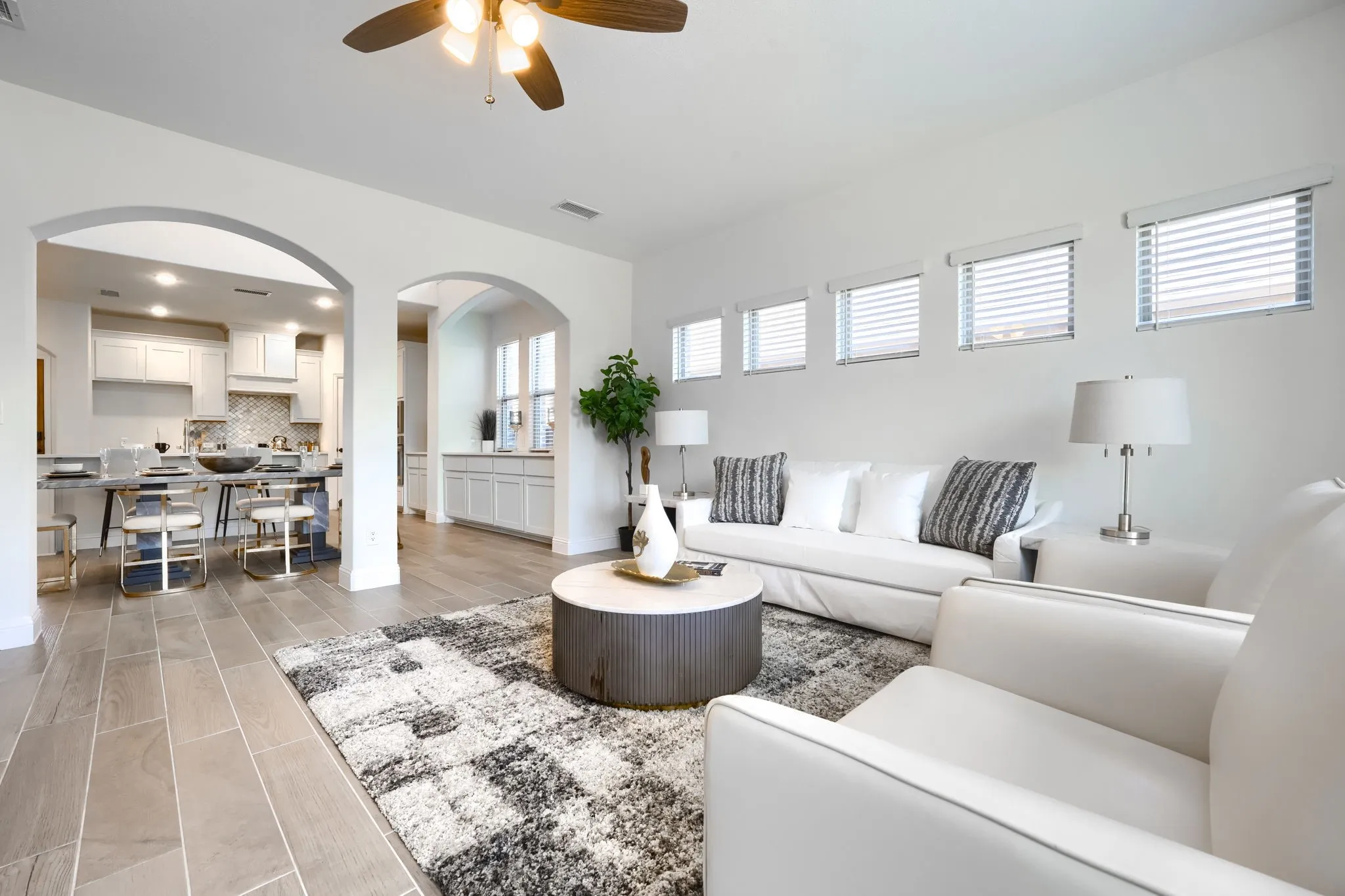 Single Family Residence For Sale in Denton County , 1312 Arrowwood Drive, Aubrey, Texas 76227, 4 Bedroom, 4 Bathroom, 2 Garage spaces, 3,106 Sqft, built in 2021, mls#21362619, Real Estate Agent in Aubrey, Homes For Sale in Denton county, Homes For Sale in Aubrey, Realtor in Aubrey Texas, Real Estate Brokerage Independent Realty Texas, Luminita Cordes Realtor