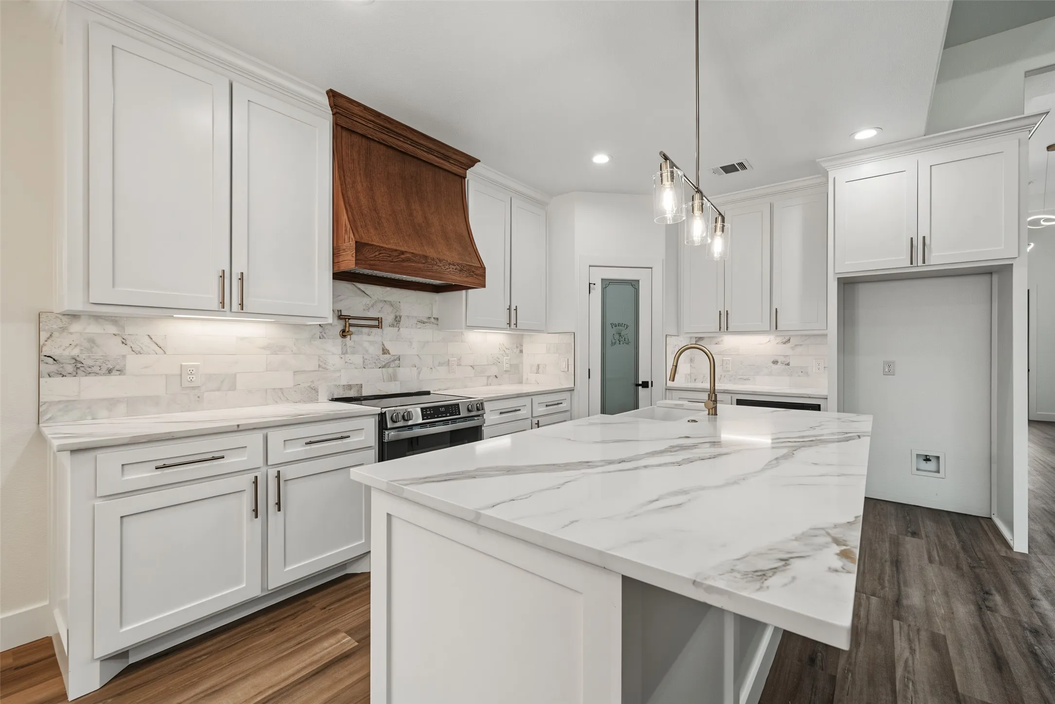 Single Family Residence For Sale in Wise County , 303 Hobbs Avenue, Boyd, Texas 76023, 3 Bedroom, 2 Bathroom, 2 Garage spaces, 1,542 Sqft, built in 2026, mls#21363568, Real Estate Agent in Boyd, Homes For Sale in Wise county, Homes For Sale in Boyd, Realtor in Boyd Texas, Real Estate Brokerage Independent Realty Texas, Luminita Cordes Realtor