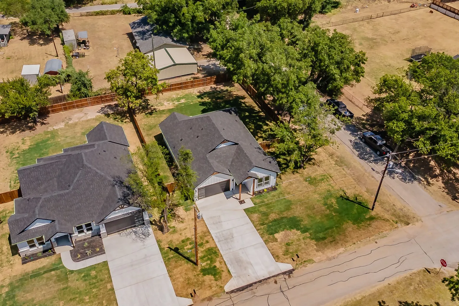 Single Family Residence For Sale in Wise County , 303 Hobbs Avenue, Boyd, Texas 76023, 3 Bedroom, 2 Bathroom, 2 Garage spaces, 1,542 Sqft, built in 2026, mls#21363568, Real Estate Agent in Boyd, Homes For Sale in Wise county, Homes For Sale in Boyd, Realtor in Boyd Texas, Real Estate Brokerage Independent Realty Texas, Luminita Cordes Realtor