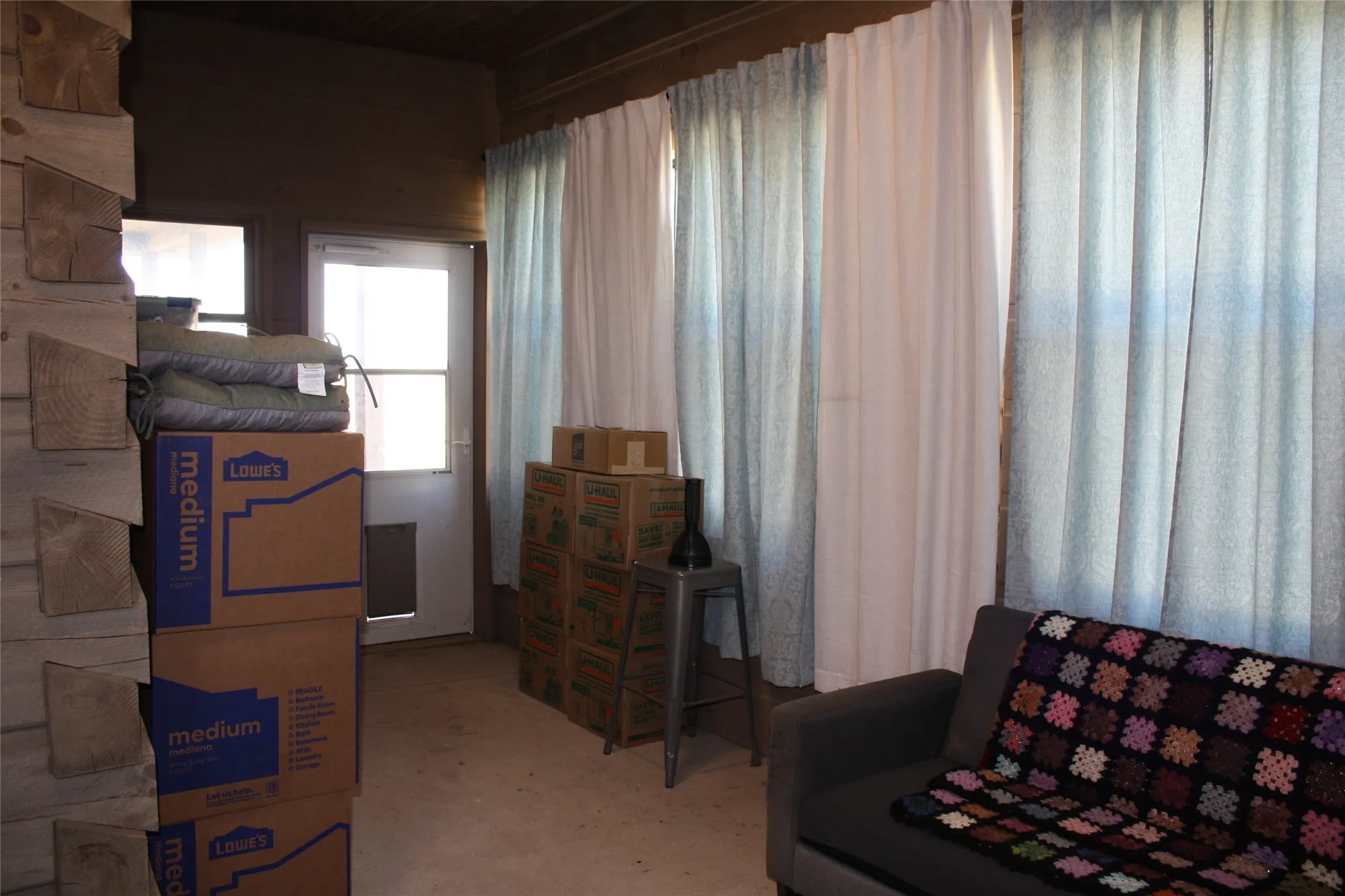 Farm For Sale in Hamilton County , 6610 CR 431, Jonesboro, Texas 76538, 4 Bedroom, 5 Bathroom, 1 Garage spaces, 4,140 Sqft, built in 2006, mls#21362198, Real Estate Agent in Jonesboro, Homes For Sale in Hamilton county, Homes For Sale in Jonesboro, Realtor in Jonesboro Texas, Real Estate Brokerage Independent Realty Texas, Luminita Cordes Realtor