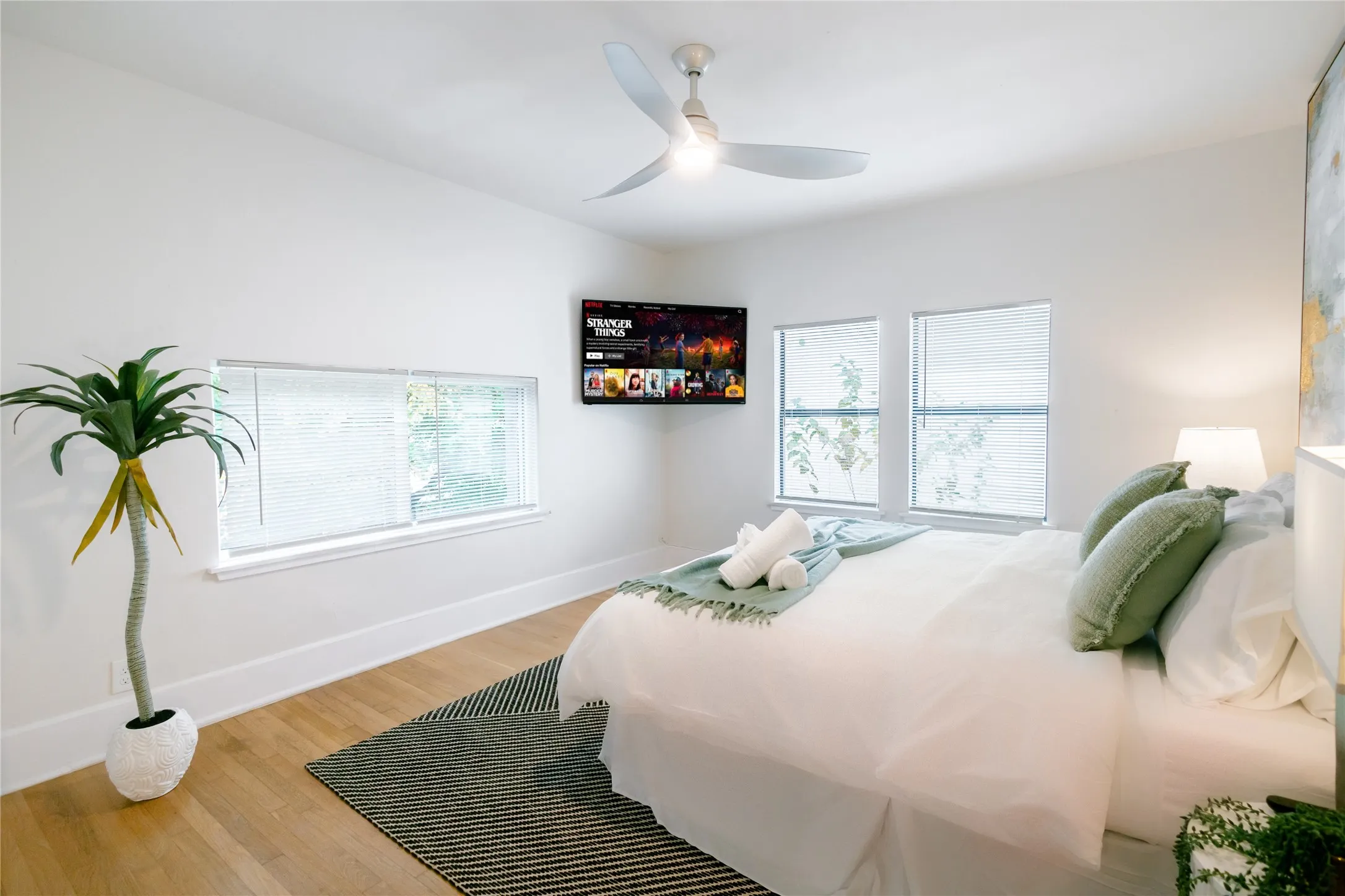 Hotel/Motel For Sale in Dallas County , 4031 Rawlins Street, Dallas, Texas 75219, 0, 0, Garage spaces, 0 Sqft, built in 1926, Price $2,199,999, mls#21357978, Real Estate Agent in Dallas, Homes For Sale in Dallas county, Homes For Sale in Dallas, Realtor in Dallas Texas, Real Estate Brokerage Independent Realty Texas, Luminita Cordes Realtor