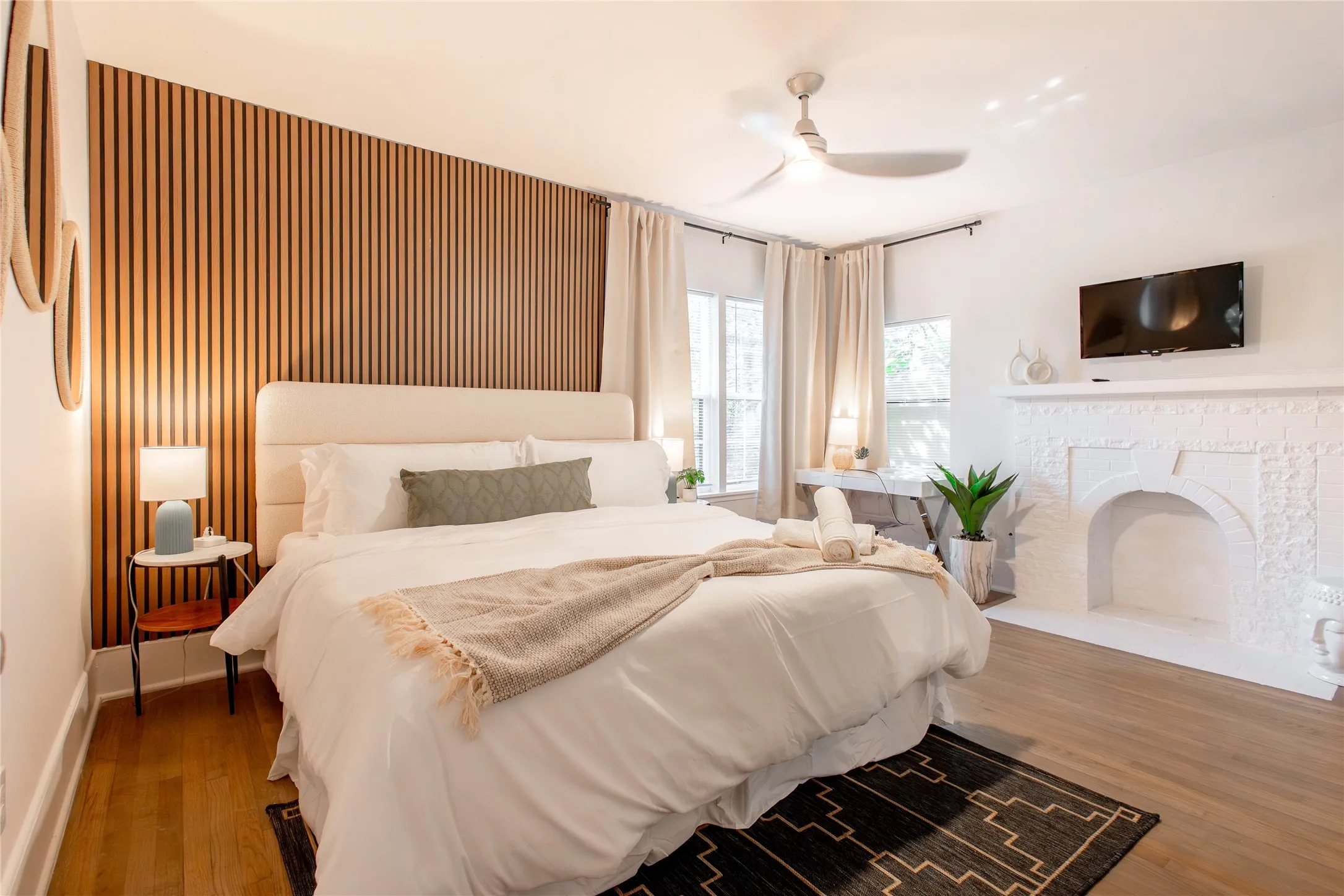 Hotel/Motel For Sale in Dallas County , 4031 Rawlins Street, Dallas, Texas 75219, 0, 0, Garage spaces, 0 Sqft, built in 1926, Price $2,199,999, mls#21357978, Real Estate Agent in Dallas, Homes For Sale in Dallas county, Homes For Sale in Dallas, Realtor in Dallas Texas, Real Estate Brokerage Independent Realty Texas, Luminita Cordes Realtor