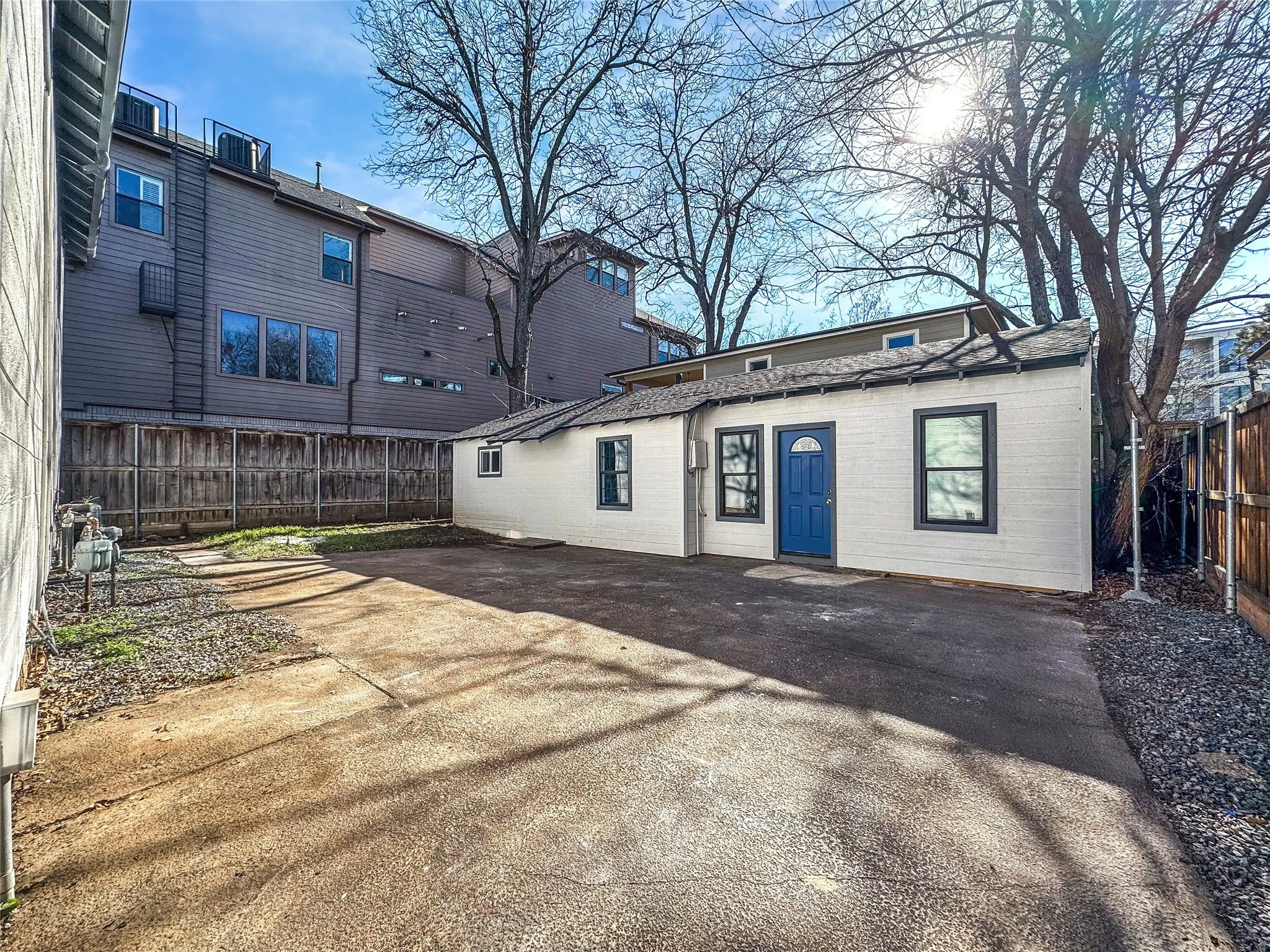 Hotel/Motel For Sale in Dallas County , 4031 Rawlins Street, Dallas, Texas 75219, 0, 0, Garage spaces, 0 Sqft, built in 1926, Price $2,199,999, mls#21357978, Real Estate Agent in Dallas, Homes For Sale in Dallas county, Homes For Sale in Dallas, Realtor in Dallas Texas, Real Estate Brokerage Independent Realty Texas, Luminita Cordes Realtor