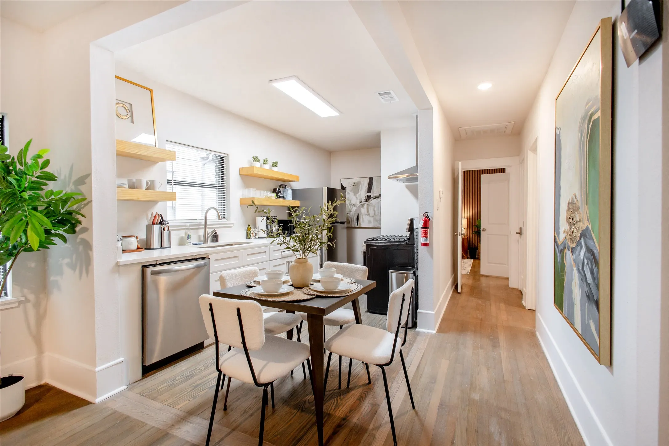 Hotel/Motel For Sale in Dallas County , 4031 Rawlins Street, Dallas, Texas 75219, 0, 0, Garage spaces, 0 Sqft, built in 1926, Price $2,199,999, mls#21357978, Real Estate Agent in Dallas, Homes For Sale in Dallas county, Homes For Sale in Dallas, Realtor in Dallas Texas, Real Estate Brokerage Independent Realty Texas, Luminita Cordes Realtor