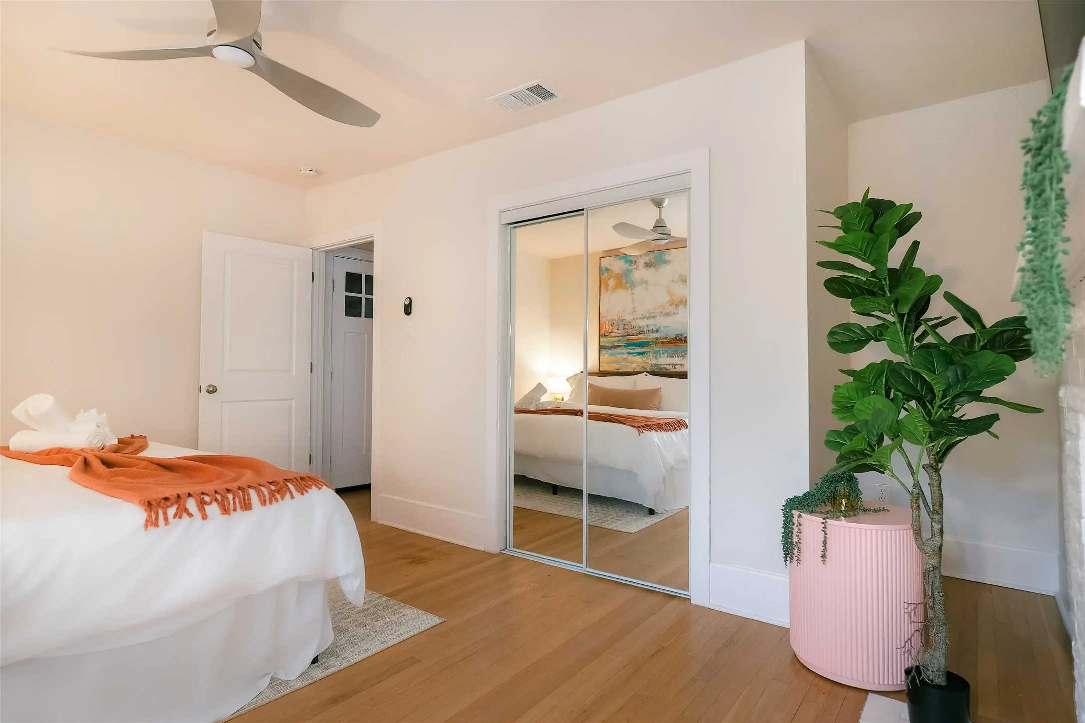 Hotel/Motel For Sale in Dallas County , 4031 Rawlins Street, Dallas, Texas 75219, 0, 0, Garage spaces, 0 Sqft, built in 1926, Price $2,199,999, mls#21357978, Real Estate Agent in Dallas, Homes For Sale in Dallas county, Homes For Sale in Dallas, Realtor in Dallas Texas, Real Estate Brokerage Independent Realty Texas, Luminita Cordes Realtor