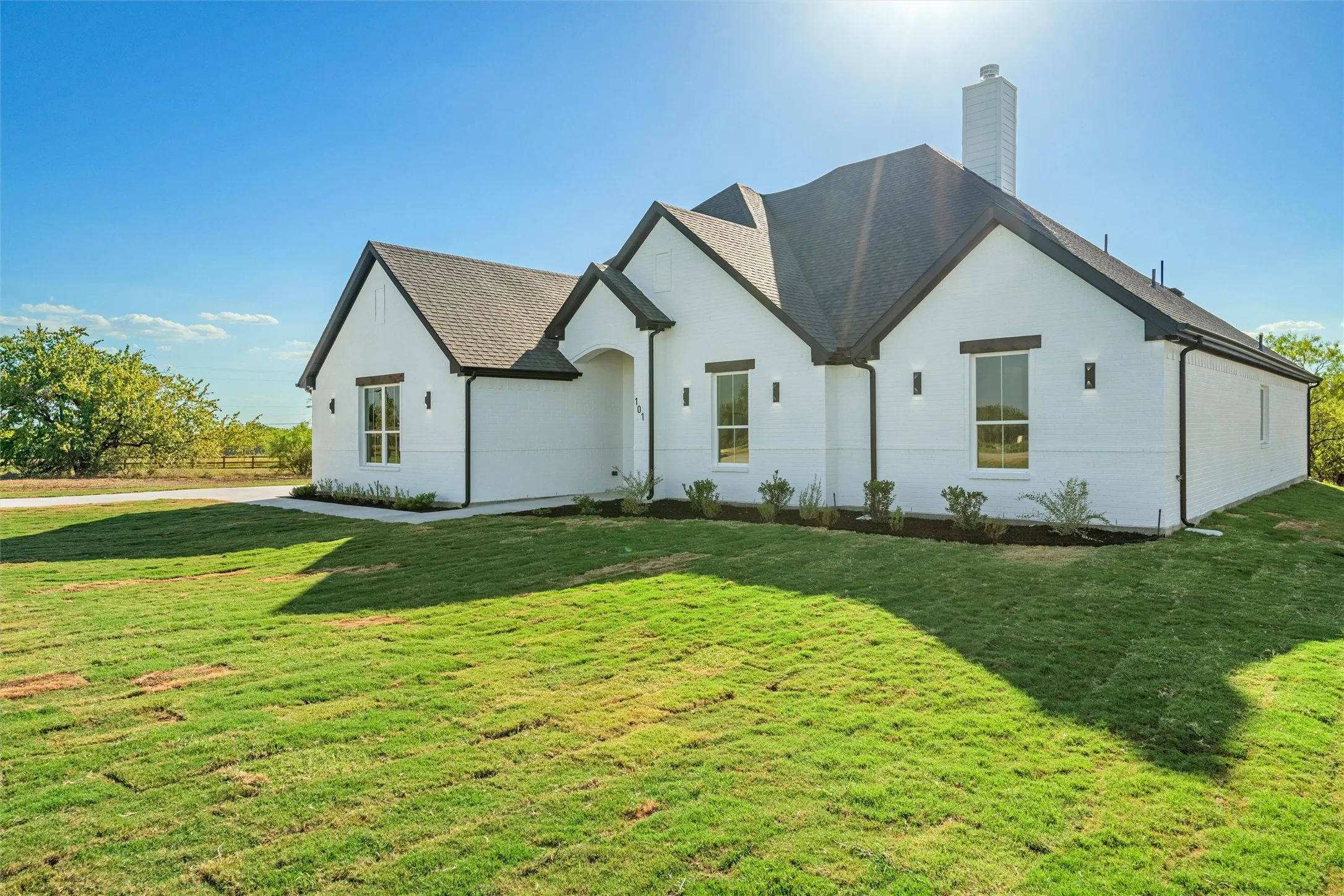 Single Family Residence For Sale in Navarro County , 101 Barefoot Bay Boulevard, Corsicana, Texas 75109, 3 Bedroom, 2 Bathroom, 2 Garage spaces, 2,258 Sqft, built in 2026, mls#21361443, Real Estate Agent in Corsicana, Homes For Sale in Navarro county, Homes For Sale in Corsicana, Realtor in Corsicana Texas, Real Estate Brokerage Independent Realty Texas, Luminita Cordes Realtor