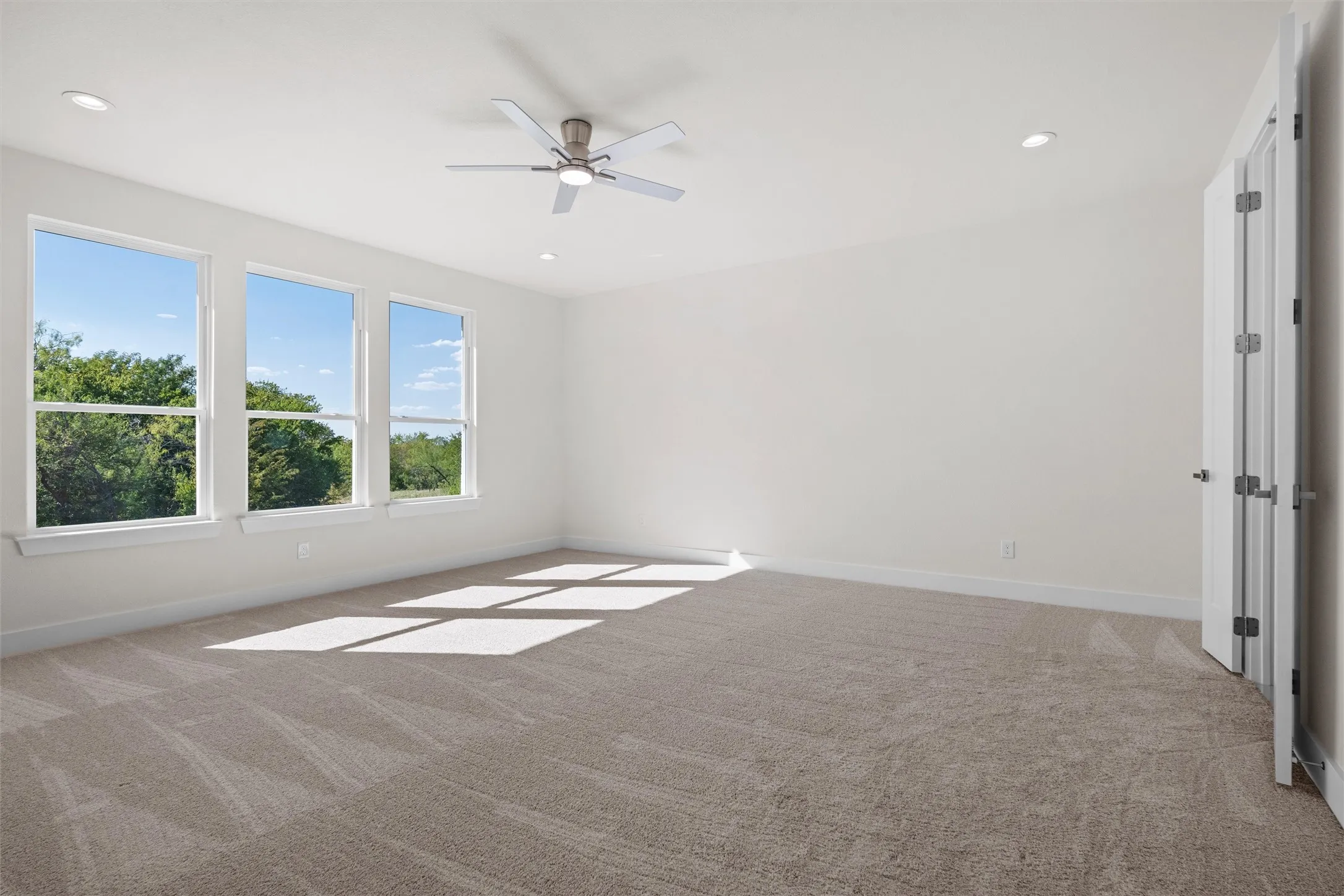 Single Family Residence For Sale in Navarro County , 101 Barefoot Bay Boulevard, Corsicana, Texas 75109, 3 Bedroom, 2 Bathroom, 2 Garage spaces, 2,258 Sqft, built in 2026, mls#21361443, Real Estate Agent in Corsicana, Homes For Sale in Navarro county, Homes For Sale in Corsicana, Realtor in Corsicana Texas, Real Estate Brokerage Independent Realty Texas, Luminita Cordes Realtor