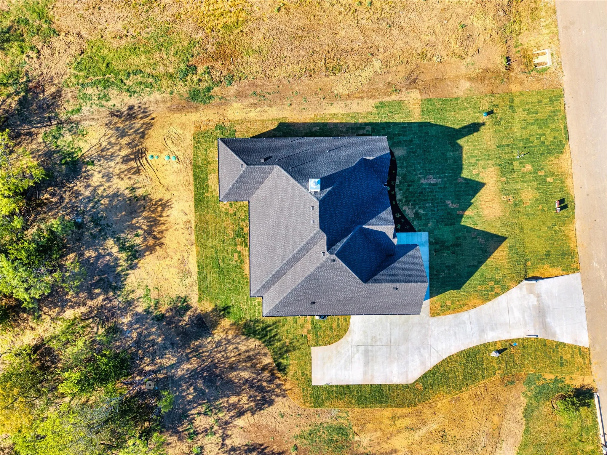 Single Family Residence For Sale in Navarro County , 101 Barefoot Bay Boulevard, Corsicana, Texas 75109, 3 Bedroom, 2 Bathroom, 2 Garage spaces, 2,258 Sqft, built in 2026, mls#21361443, Real Estate Agent in Corsicana, Homes For Sale in Navarro county, Homes For Sale in Corsicana, Realtor in Corsicana Texas, Real Estate Brokerage Independent Realty Texas, Luminita Cordes Realtor