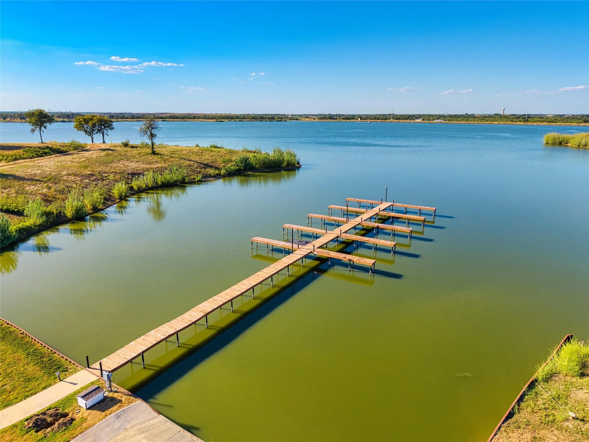 Single Family Residence For Sale in Navarro County , 101 Barefoot Bay Boulevard, Corsicana, Texas 75109, 3 Bedroom, 2 Bathroom, 2 Garage spaces, 2,258 Sqft, built in 2026, mls#21361443, Real Estate Agent in Corsicana, Homes For Sale in Navarro county, Homes For Sale in Corsicana, Realtor in Corsicana Texas, Real Estate Brokerage Independent Realty Texas, Luminita Cordes Realtor