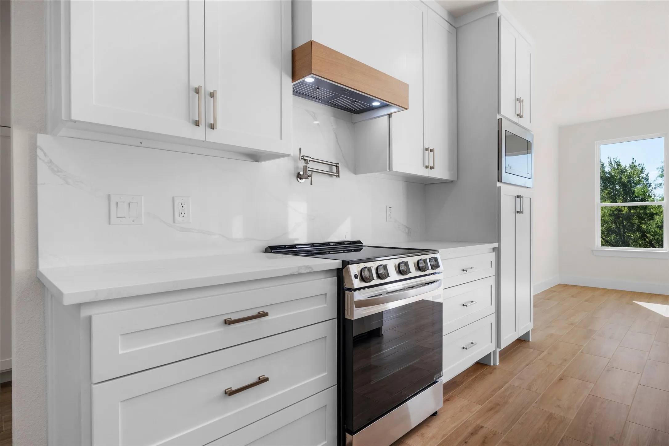 Single Family Residence For Sale in Navarro County , 101 Barefoot Bay Boulevard, Corsicana, Texas 75109, 3 Bedroom, 2 Bathroom, 2 Garage spaces, 2,258 Sqft, built in 2026, mls#21361443, Real Estate Agent in Corsicana, Homes For Sale in Navarro county, Homes For Sale in Corsicana, Realtor in Corsicana Texas, Real Estate Brokerage Independent Realty Texas, Luminita Cordes Realtor