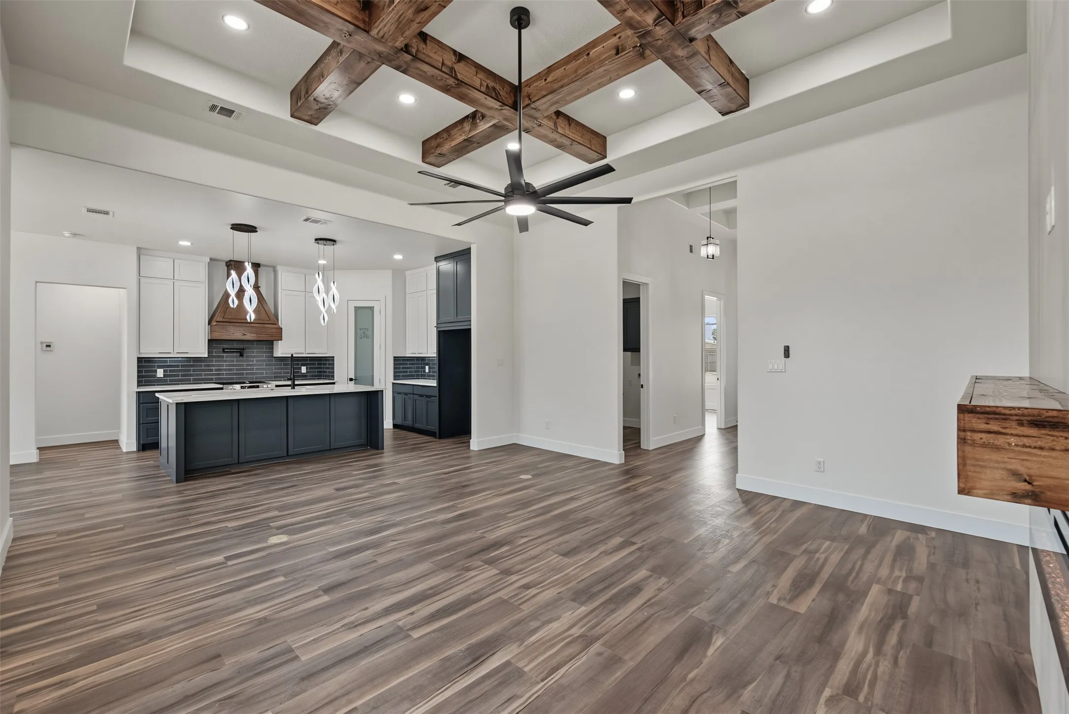 Single Family Residence For Sale in Wise County , 305 Hobbs Avenue, Boyd, Texas 76023, 3 Bedroom, 2 Bathroom, 2 Garage spaces, 1,866 Sqft, built in 2026, mls#21363574, Real Estate Agent in Boyd, Homes For Sale in Wise county, Homes For Sale in Boyd, Realtor in Boyd Texas, Real Estate Brokerage Independent Realty Texas, Luminita Cordes Realtor