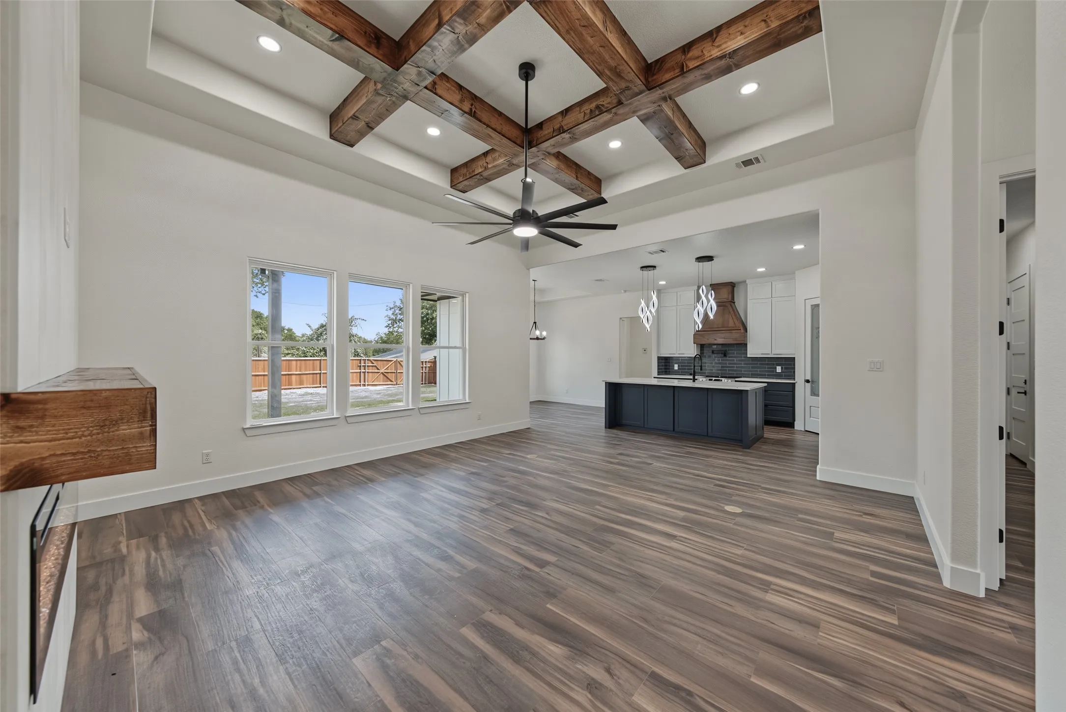 Single Family Residence For Sale in Wise County , 305 Hobbs Avenue, Boyd, Texas 76023, 3 Bedroom, 2 Bathroom, 2 Garage spaces, 1,866 Sqft, built in 2026, mls#21363574, Real Estate Agent in Boyd, Homes For Sale in Wise county, Homes For Sale in Boyd, Realtor in Boyd Texas, Real Estate Brokerage Independent Realty Texas, Luminita Cordes Realtor