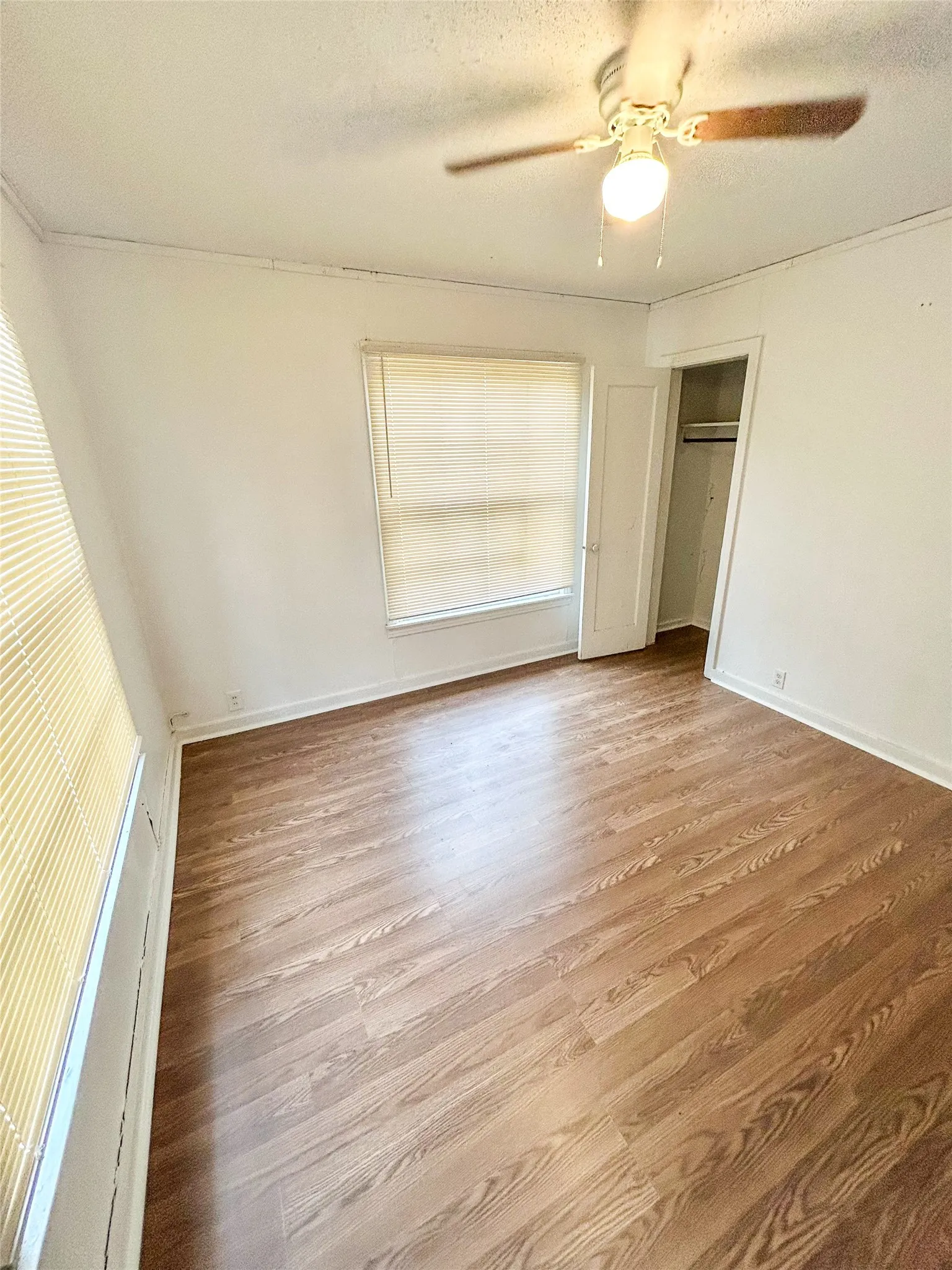 Single Family Residence For Sale in Red River (TX) County , 1701 W Main, Clarksville, Texas 75426, 3 Bedroom, 2 Bathroom, 2 Garage spaces, 1,543 Sqft, built in 0, mls#21363811, Real Estate Agent in Clarksville, Homes For Sale in Red River (TX) county, Homes For Sale in Clarksville, Realtor in Clarksville Texas, Real Estate Brokerage Independent Realty Texas, Luminita Cordes Realtor