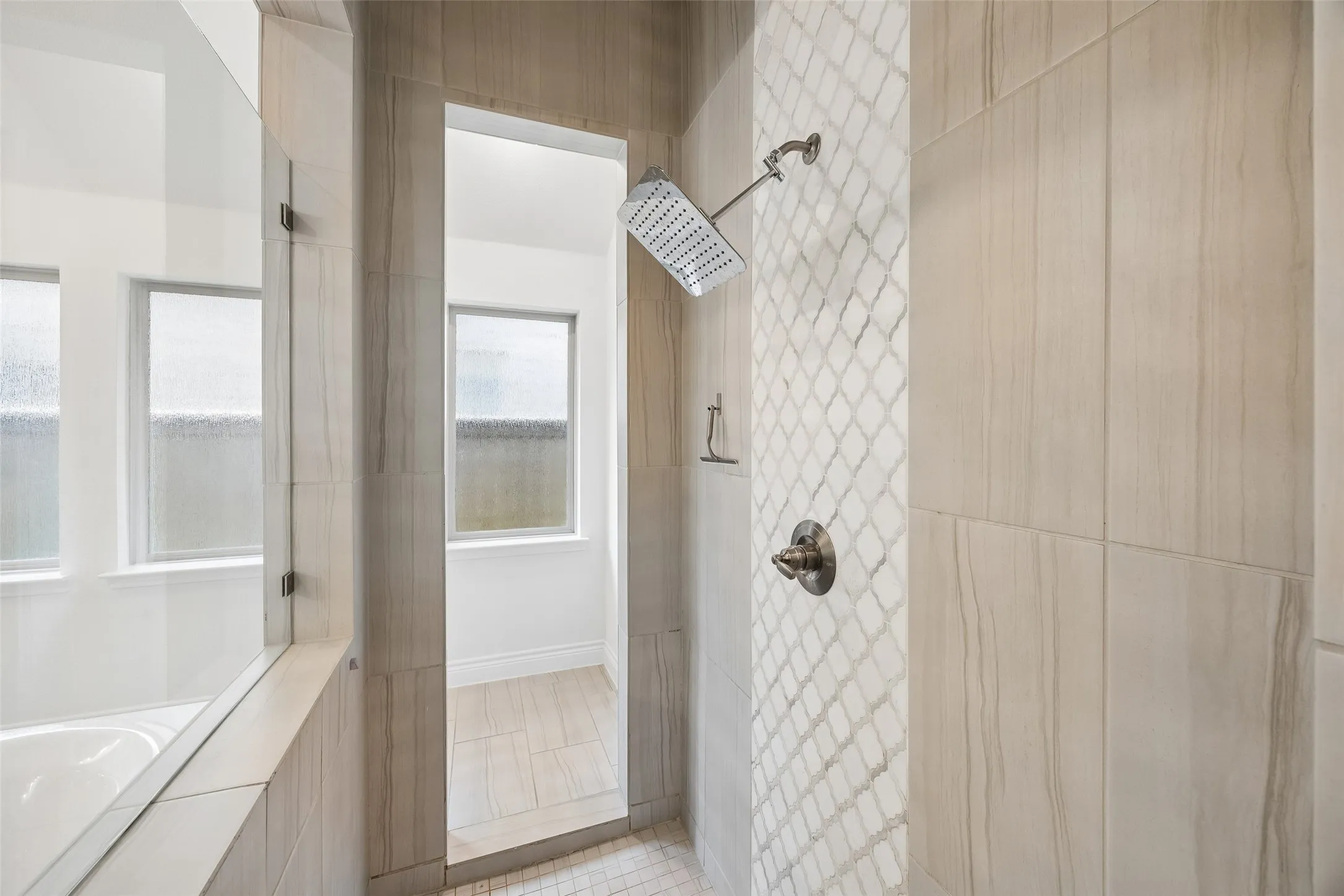Single Family Residence For Sale in Collin County , 3224 Lexington Drive, Celina, Texas 75009, 4 Bedroom, 4 Bathroom, 2 Garage spaces, 2,642 Sqft, built in 2019, mls#21359695, Real Estate Agent in Celina, Homes For Sale in Collin county, Homes For Sale in Celina, Realtor in Celina Texas, Real Estate Brokerage Independent Realty Texas, Luminita Cordes Realtor