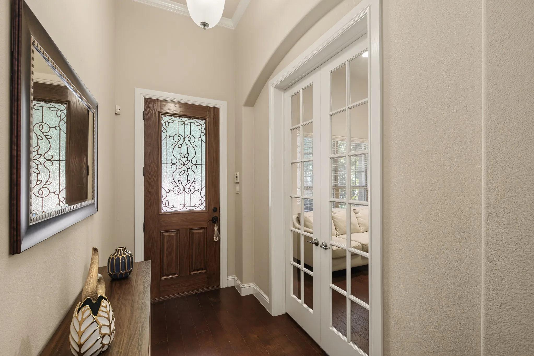 Single Family Residence For Sale in Denton County , 401 Middleton Drive, Roanoke, Texas 76262, 3 Bedroom, 2 Bathroom, 2 Garage spaces, 1,953 Sqft, built in 2015, mls#21361376, Real Estate Agent in Roanoke, Homes For Sale in Denton county, Homes For Sale in Roanoke, Realtor in Roanoke Texas, Real Estate Brokerage Independent Realty Texas, Luminita Cordes Realtor