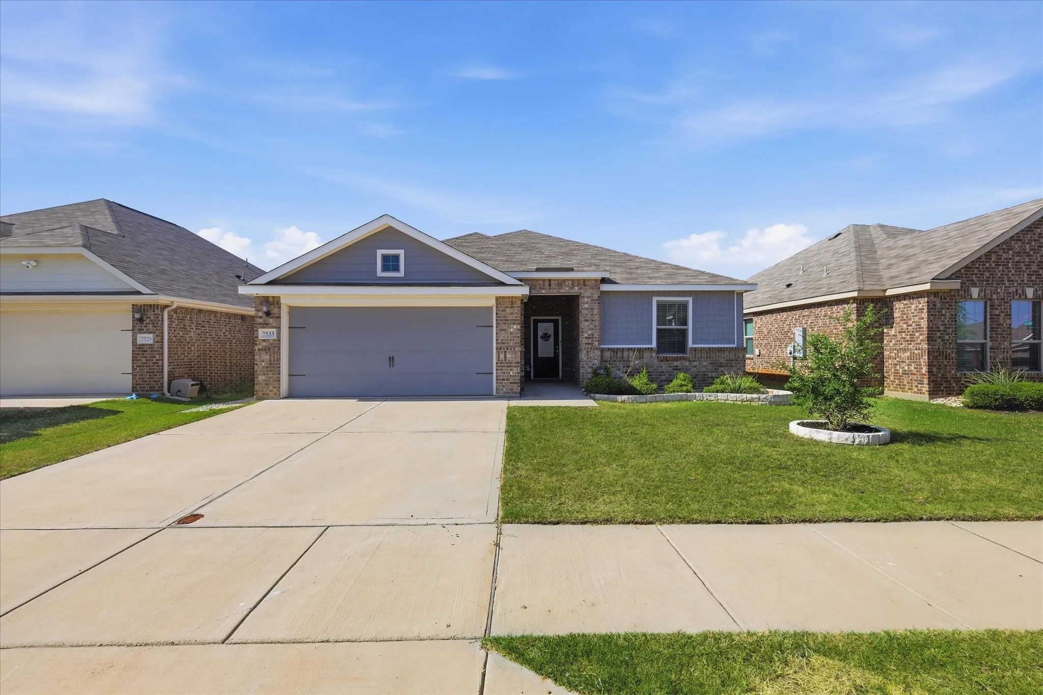 Single Family Residence For Sale in Tarrant County , 7533 Pleasant Oaks Street, Fort Worth, Texas 76120, 3 Bedroom, 2 Bathroom, 2 Garage spaces, 1,360 Sqft, built in 2021, mls#21363831, Real Estate Agent in Fort Worth, Homes For Sale in Tarrant county, Homes For Sale in Fort Worth, Realtor in Fort Worth Texas, Real Estate Brokerage Independent Realty Texas, Luminita Cordes Realtor