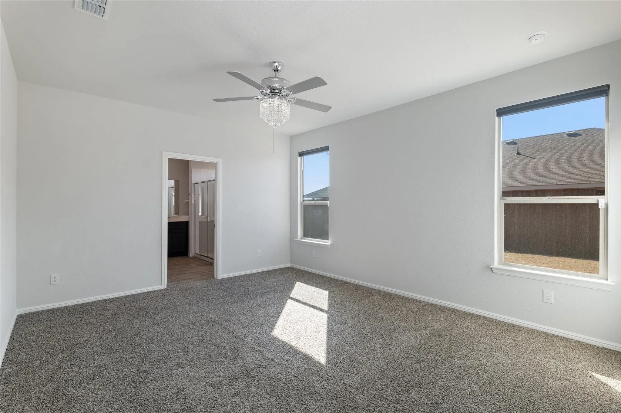 Single Family Residence For Rent in Tarrant County , 413 drowsy water Trail, Fort Worth, Texas 76131, 4 Bedroom, 2 Bathroom, 2 Garage spaces, 1,773 Sqft, built in 2022, mls#21363843, Real Estate Agent in Fort Worth, Homes For Rent in Tarrant county, Homes For Rent in Fort Worth, Realtor in Fort Worth Texas, Real Estate Brokerage Independent Realty Texas, Luminita Cordes Realtor