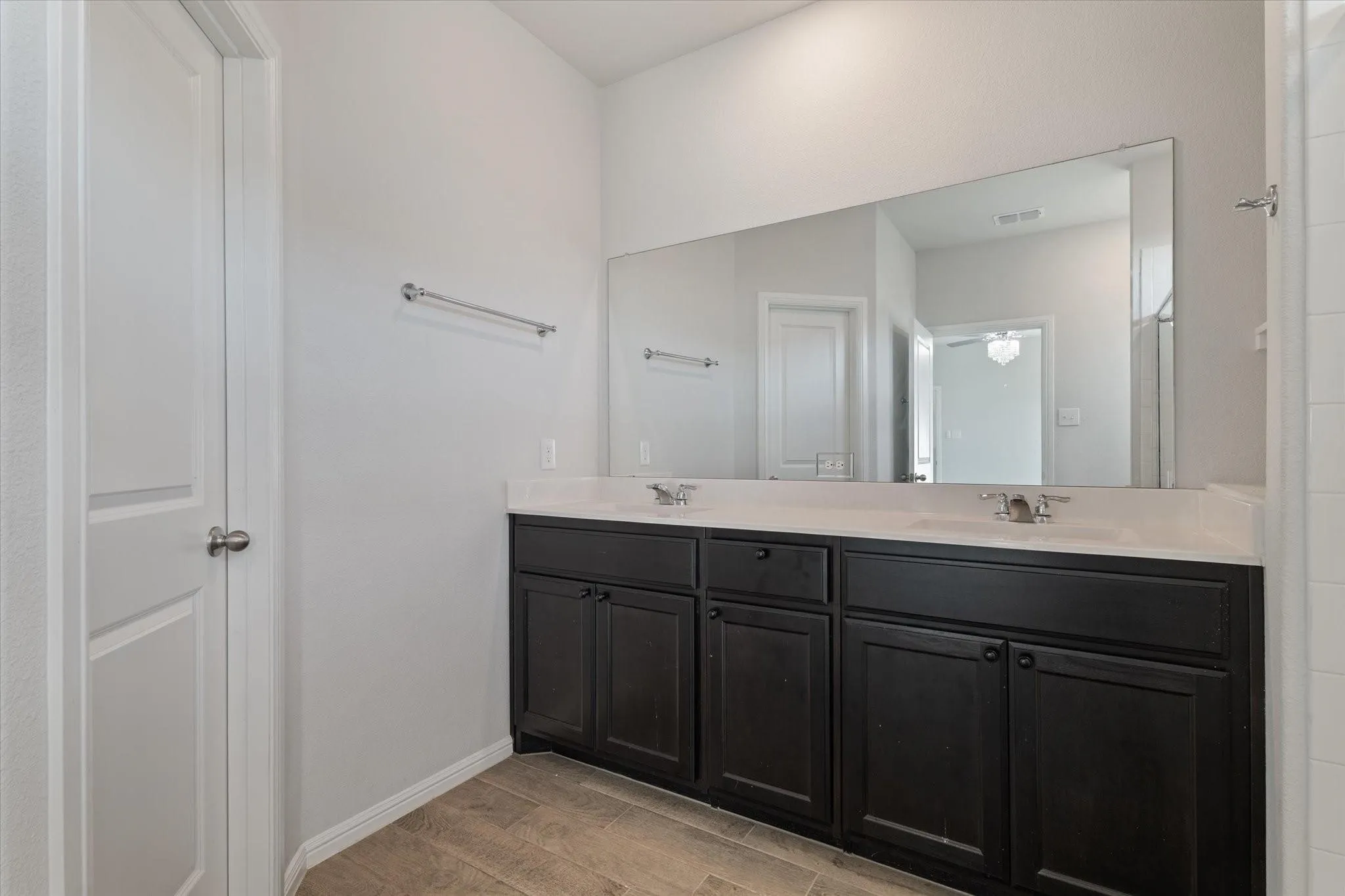 Single Family Residence For Rent in Tarrant County , 413 drowsy water Trail, Fort Worth, Texas 76131, 4 Bedroom, 2 Bathroom, 2 Garage spaces, 1,773 Sqft, built in 2022, mls#21363843, Real Estate Agent in Fort Worth, Homes For Rent in Tarrant county, Homes For Rent in Fort Worth, Realtor in Fort Worth Texas, Real Estate Brokerage Independent Realty Texas, Luminita Cordes Realtor