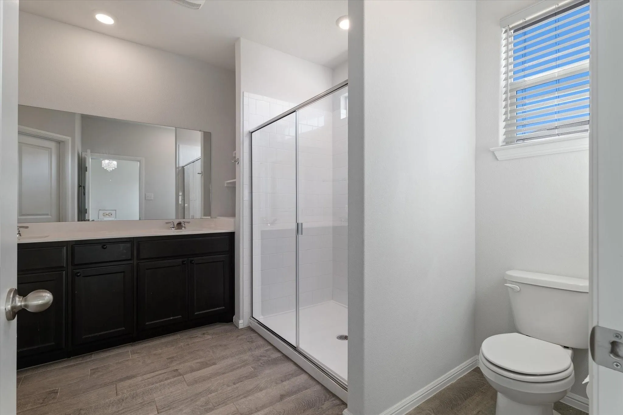 Single Family Residence For Rent in Tarrant County , 413 drowsy water Trail, Fort Worth, Texas 76131, 4 Bedroom, 2 Bathroom, 2 Garage spaces, 1,773 Sqft, built in 2022, mls#21363843, Real Estate Agent in Fort Worth, Homes For Rent in Tarrant county, Homes For Rent in Fort Worth, Realtor in Fort Worth Texas, Real Estate Brokerage Independent Realty Texas, Luminita Cordes Realtor