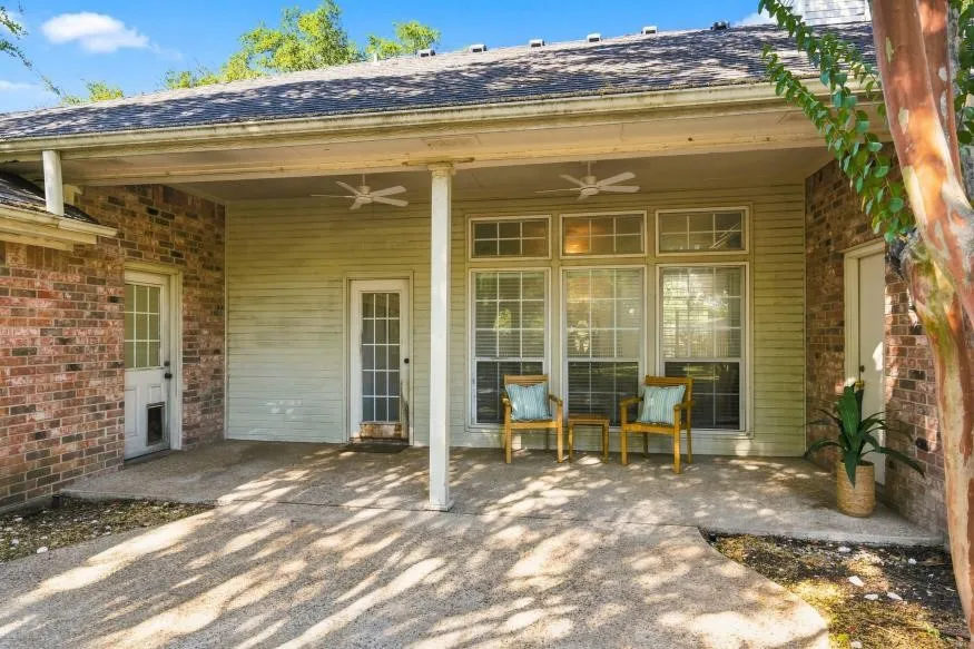 Single Family Residence For Sale in Mc Lennan County , 512 Meadowland Drive, Waco, Texas 76657, 4 Bedroom, 2 Bathroom, 2 Garage spaces, 2,154 Sqft, built in 1994, mls#21363829, Real Estate Agent in Waco, Homes For Sale in Mc Lennan county, Homes For Sale in Waco, Realtor in Waco Texas, Real Estate Brokerage Independent Realty Texas, Luminita Cordes Realtor