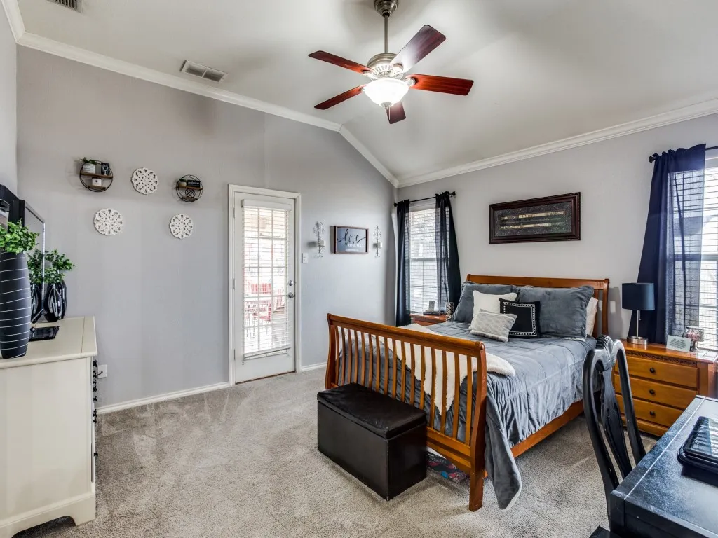Single Family Residence For Sale in Parker County , 136 Alyssa Court, Weatherford, Texas 76085, 3 Bedroom, 2 Bathroom, 2 Garage spaces, 1,457 Sqft, built in 2004, Price $375,000, mls#21362531, Real Estate Agent in Weatherford, Homes For Sale in Parker county, Homes For Sale in Weatherford, Realtor in Weatherford Texas, Real Estate Brokerage Independent Realty Texas, Luminita Cordes Realtor