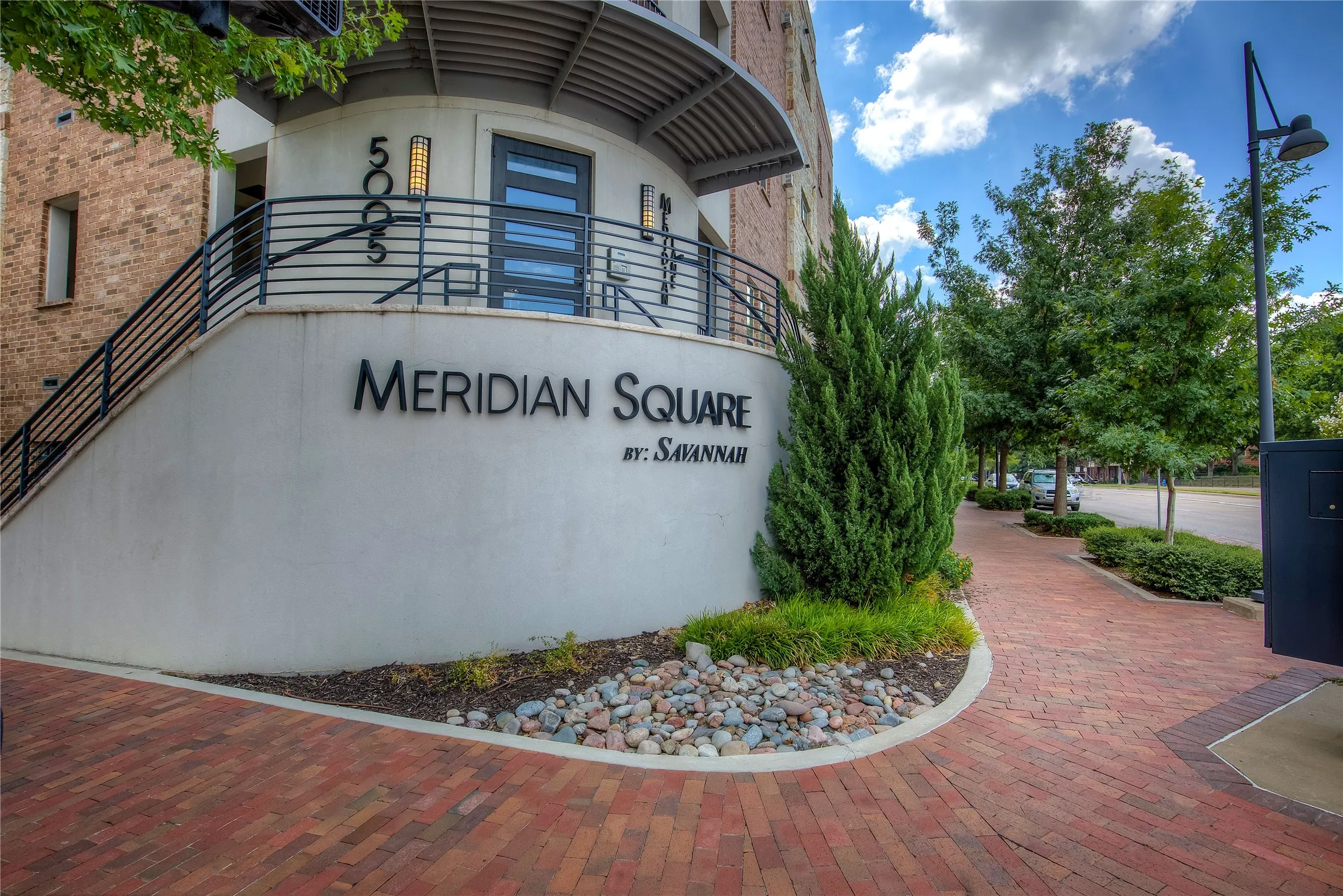 Condominium For Rent in Dallas County , 5015 Meridian Lane 3105, Addison, Texas 75001, 3 Bedroom, 3 Bathroom, 2 Garage spaces, 1,635 Sqft, built in 2016, mls#21360767, Real Estate Agent in Addison, Homes For Rent in Dallas county, Homes For Rent in Addison, Realtor in Addison Texas, Real Estate Brokerage Independent Realty Texas, Luminita Cordes Realtor