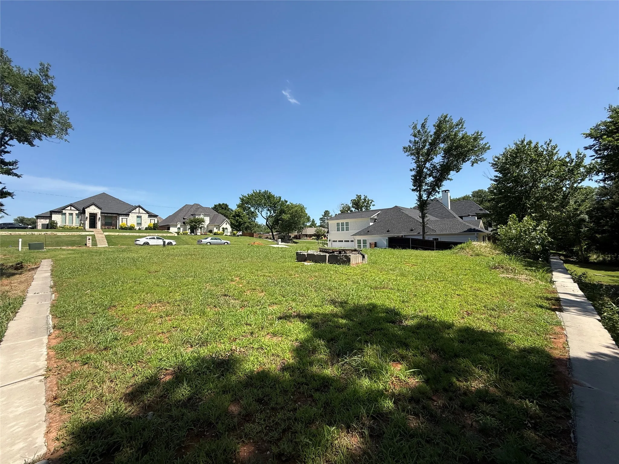 Unimproved Land For Sale in Grayson County , 901 Waterloo Lake Drive, Denison, Texas 75020, 0, 0, Garage spaces, 0 Sqft, built in 0, Price $129,000, mls#21363786, Real Estate Agent in Denison, Homes For Sale in Grayson county, Homes For Sale in Denison, Realtor in Denison Texas, Real Estate Brokerage Independent Realty Texas, Luminita Cordes Realtor