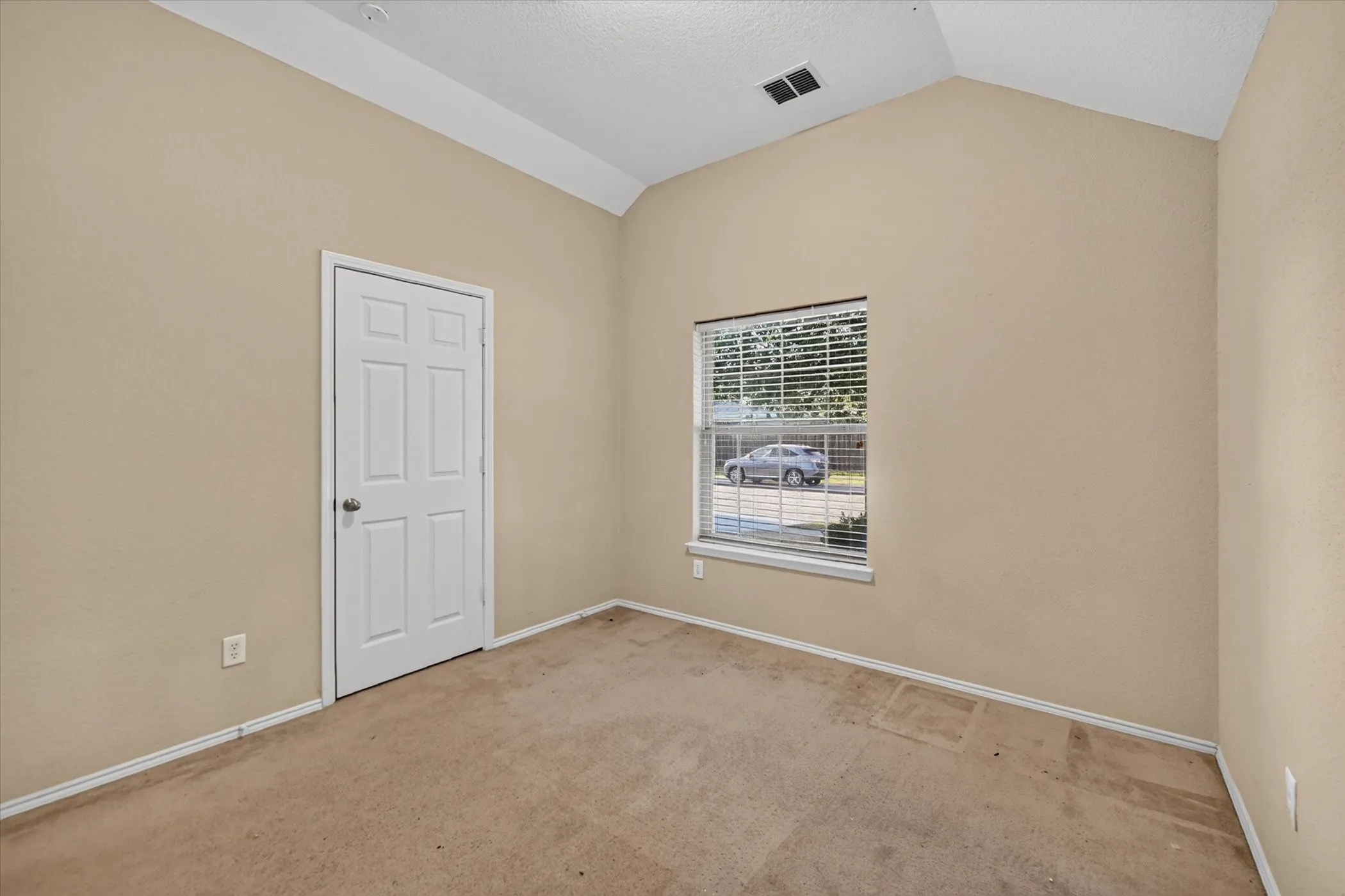 Single Family Residence For Rent in Collin County , 1136 Ainsworth Drive, Anna, Texas 75409, 3 Bedroom, 2 Bathroom, 2 Garage spaces, 1,684 Sqft, built in 2007, mls#21363685, Real Estate Agent in Anna, Homes For Rent in Collin county, Homes For Rent in Anna, Realtor in Anna Texas, Real Estate Brokerage Independent Realty Texas, Luminita Cordes Realtor