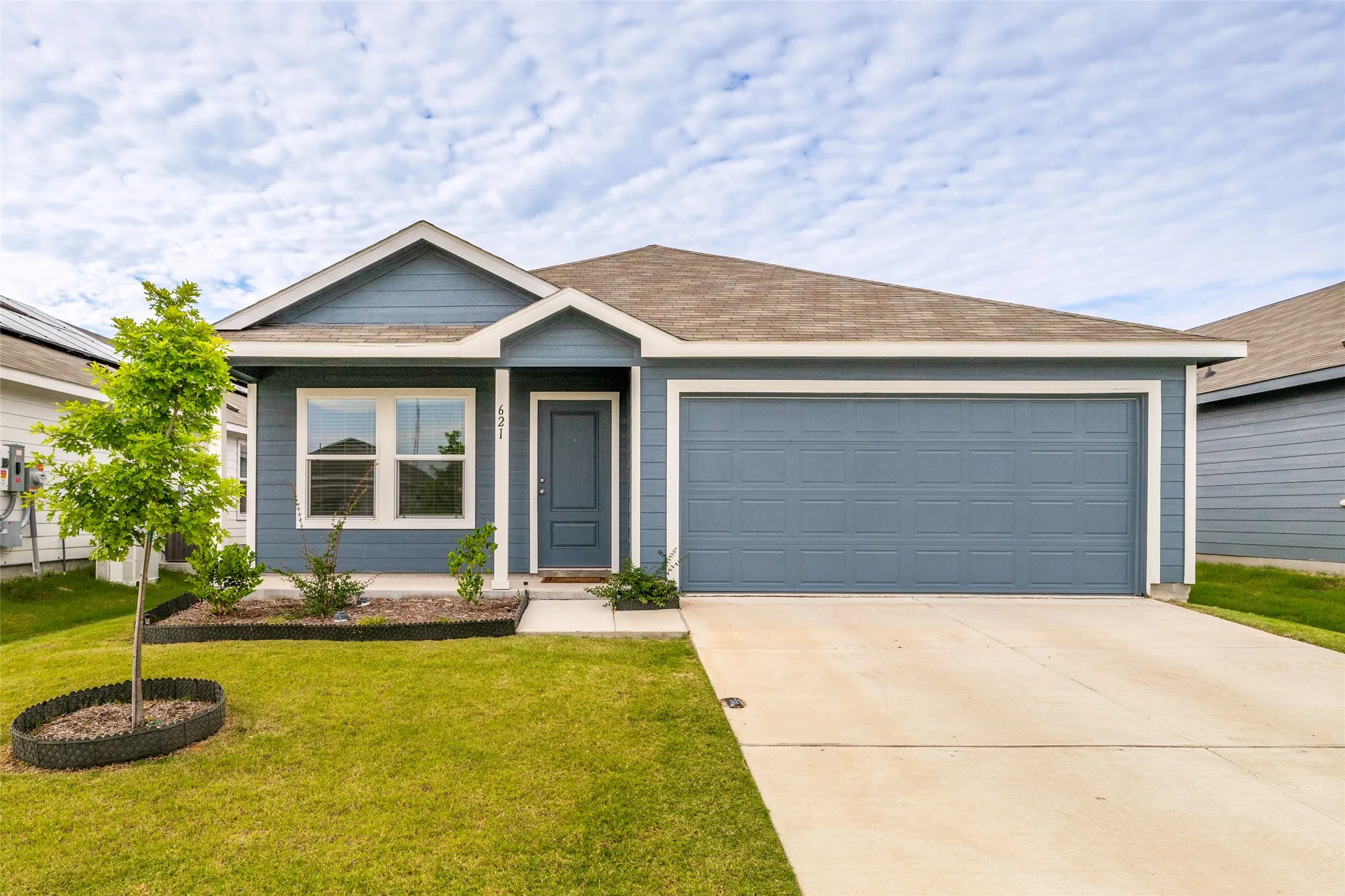 Single Family Residence For Rent in Collin County , 621 Holleman Drive, Princeton, Texas 75407, 3 Bedroom, 2 Bathroom, 2 Garage spaces, 1,474 Sqft, built in 2025, mls#21363871, Real Estate Agent in Princeton, Homes For Rent in Collin county, Homes For Rent in Princeton, Realtor in Princeton Texas, Real Estate Brokerage Independent Realty Texas, Luminita Cordes Realtor