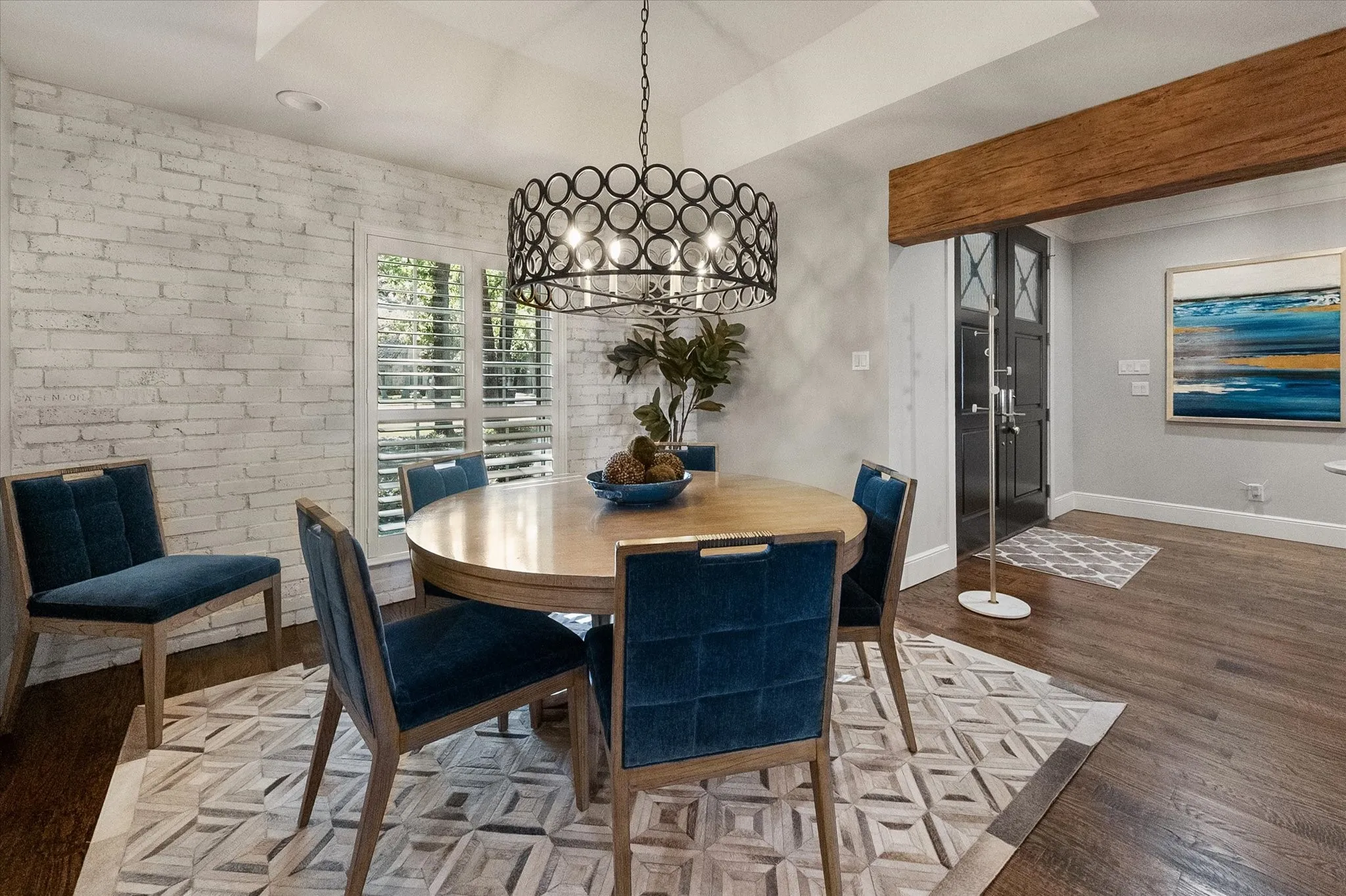Single Family Residence For Sale in Dallas County , 122 Oak Trail, Coppell, Texas 75019, 3 Bedroom, 2 Bathroom, 3 Garage spaces, 2,897 Sqft, built in 1981, mls#21363814, Real Estate Agent in Coppell, Homes For Sale in Dallas county, Homes For Sale in Coppell, Realtor in Coppell Texas, Real Estate Brokerage Independent Realty Texas, Luminita Cordes Realtor