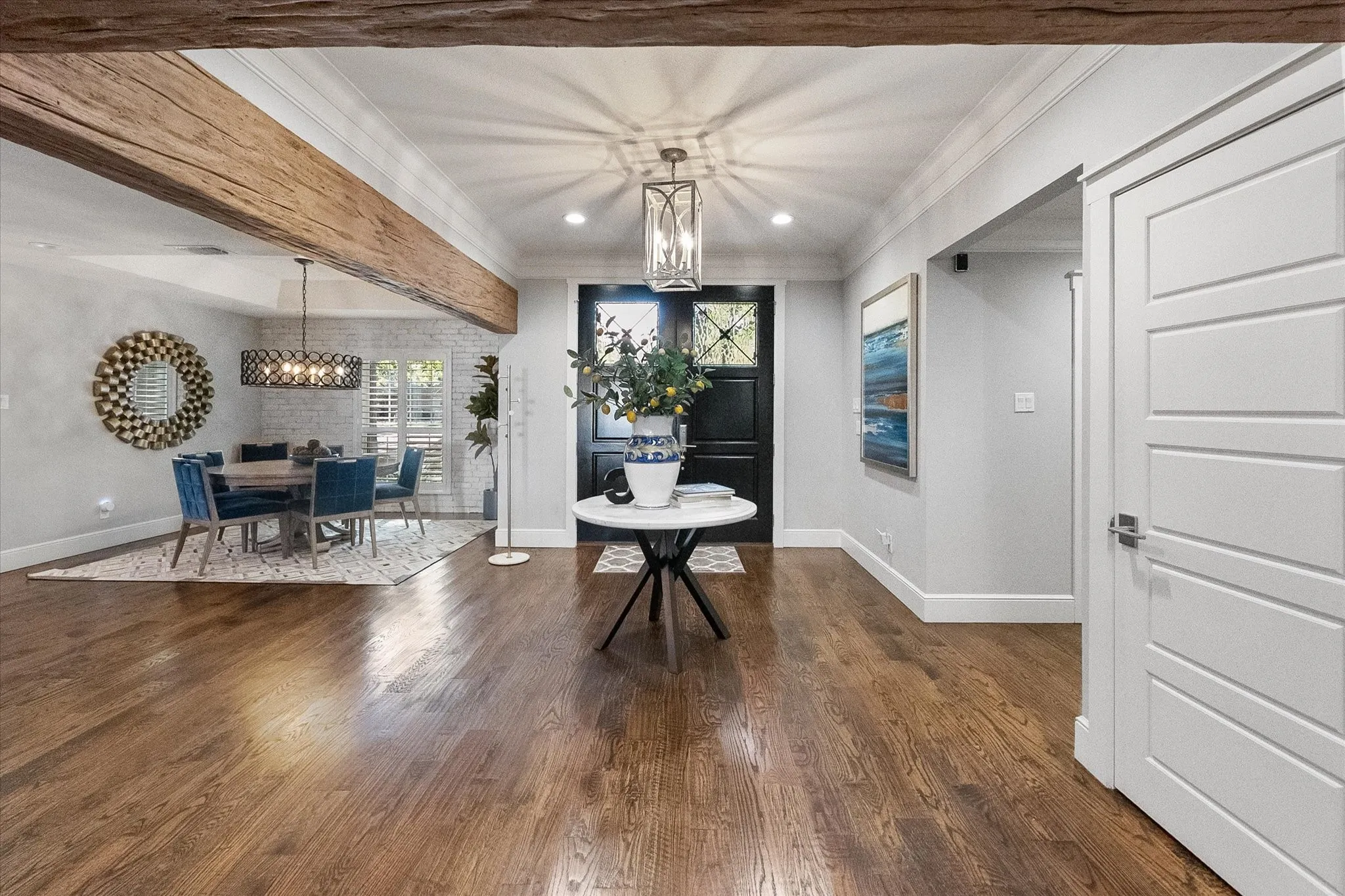 10' entry ceiling