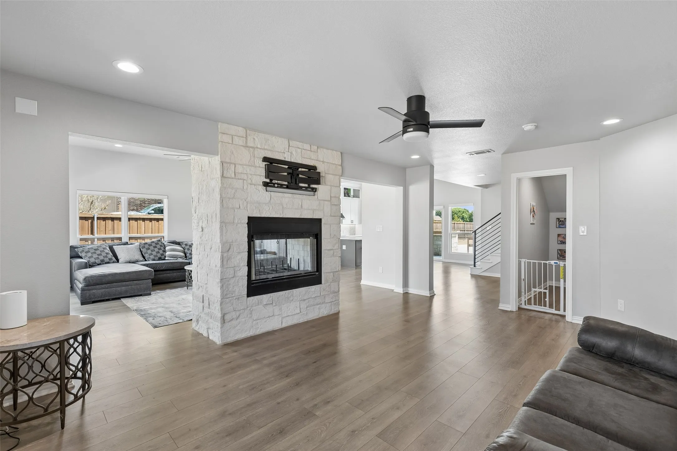 Single Family Residence For Sale in Collin County , 1122 Redbud Street, Celina, Texas 75009, 4 Bedroom, 4 Bathroom, 2 Garage spaces, 3,331 Sqft, built in 1995, mls#21362602, Real Estate Agent in Celina, Homes For Sale in Collin county, Homes For Sale in Celina, Realtor in Celina Texas, Real Estate Brokerage Independent Realty Texas, Luminita Cordes Realtor