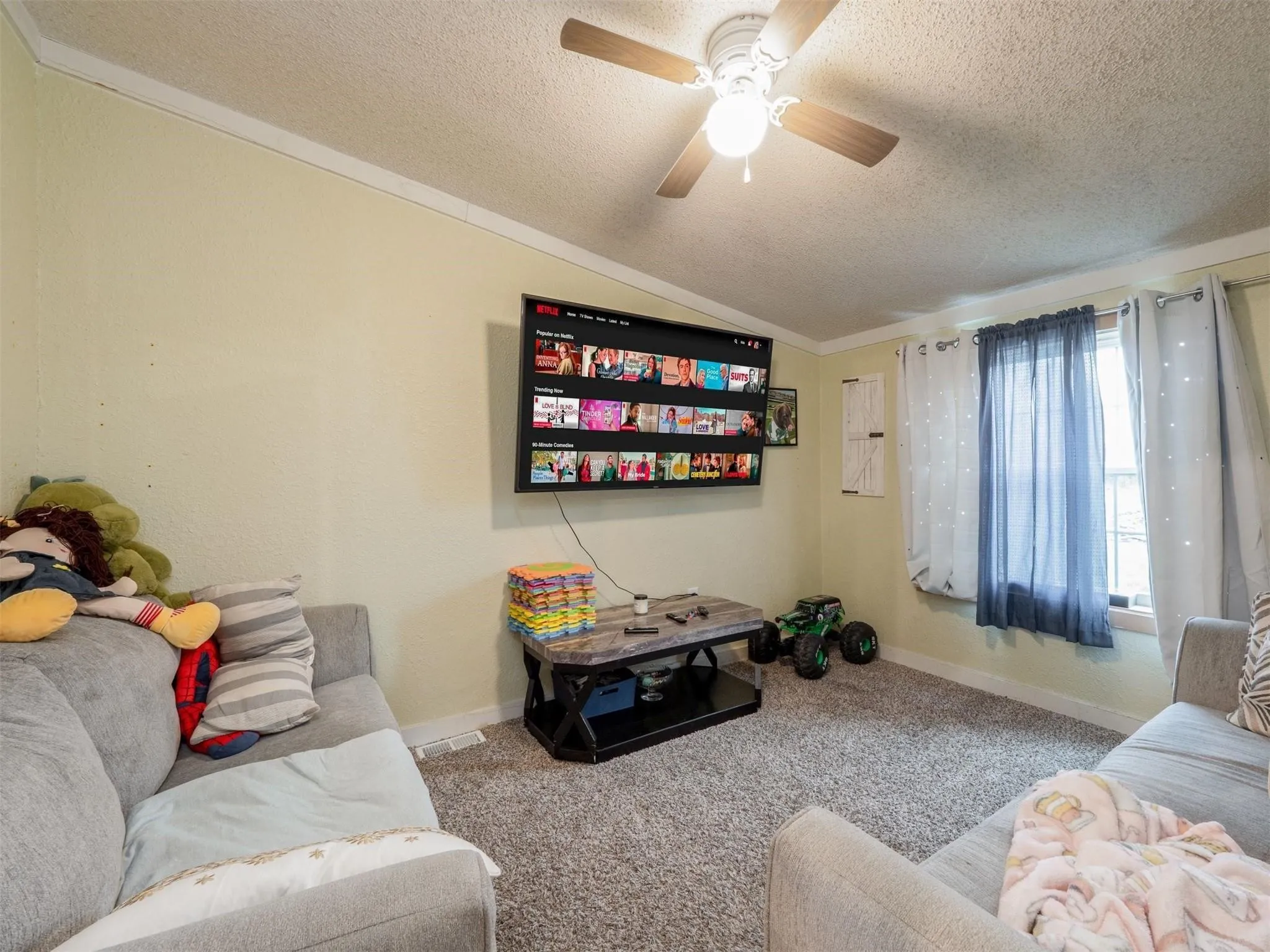 Mobile Home For Rent in Hunt County , 8591 W Ridge Drive, Quinlan, Texas 75474, 4 Bedroom, 2 Bathroom, Garage spaces, 2,105 Sqft, built in 1998, mls#21363883, Real Estate Agent in Quinlan, Homes For Rent in Hunt county, Homes For Rent in Quinlan, Realtor in Quinlan Texas, Real Estate Brokerage Independent Realty Texas, Luminita Cordes Realtor