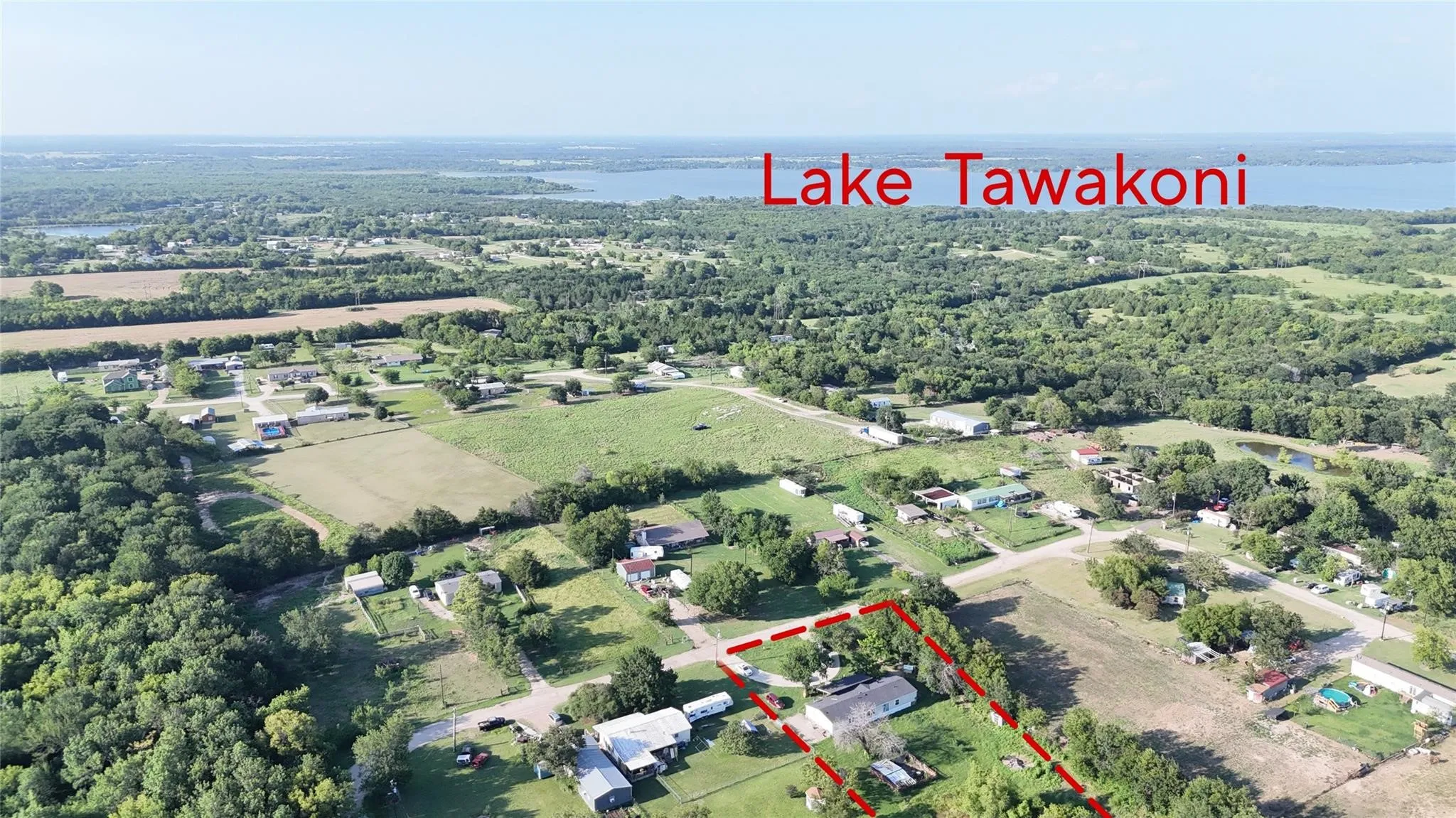 Mobile Home For Rent in Hunt County , 8591 W Ridge Drive, Quinlan, Texas 75474, 4 Bedroom, 2 Bathroom, Garage spaces, 2,105 Sqft, built in 1998, mls#21363883, Real Estate Agent in Quinlan, Homes For Rent in Hunt county, Homes For Rent in Quinlan, Realtor in Quinlan Texas, Real Estate Brokerage Independent Realty Texas, Luminita Cordes Realtor