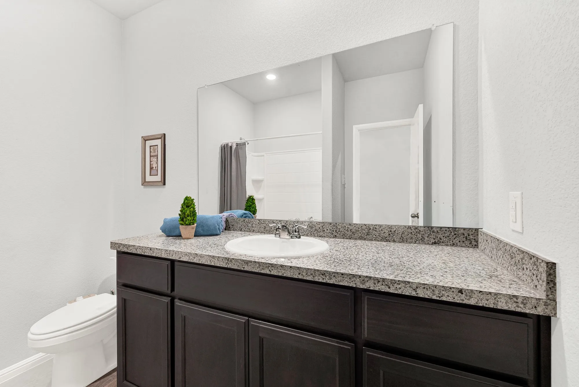 Single Family Residence For Sale in Tarrant County , 9705 Snowbell Lane, Fort Worth, Texas 76036, 3 Bedroom, 2 Bathroom, 2 Garage spaces, 1,733 Sqft, built in 2020, Price $310,000, mls#21363797, Real Estate Agent in Fort Worth, Homes For Sale in Tarrant county, Homes For Sale in Fort Worth, Realtor in Fort Worth Texas, Real Estate Brokerage Independent Realty Texas, Luminita Cordes Realtor
