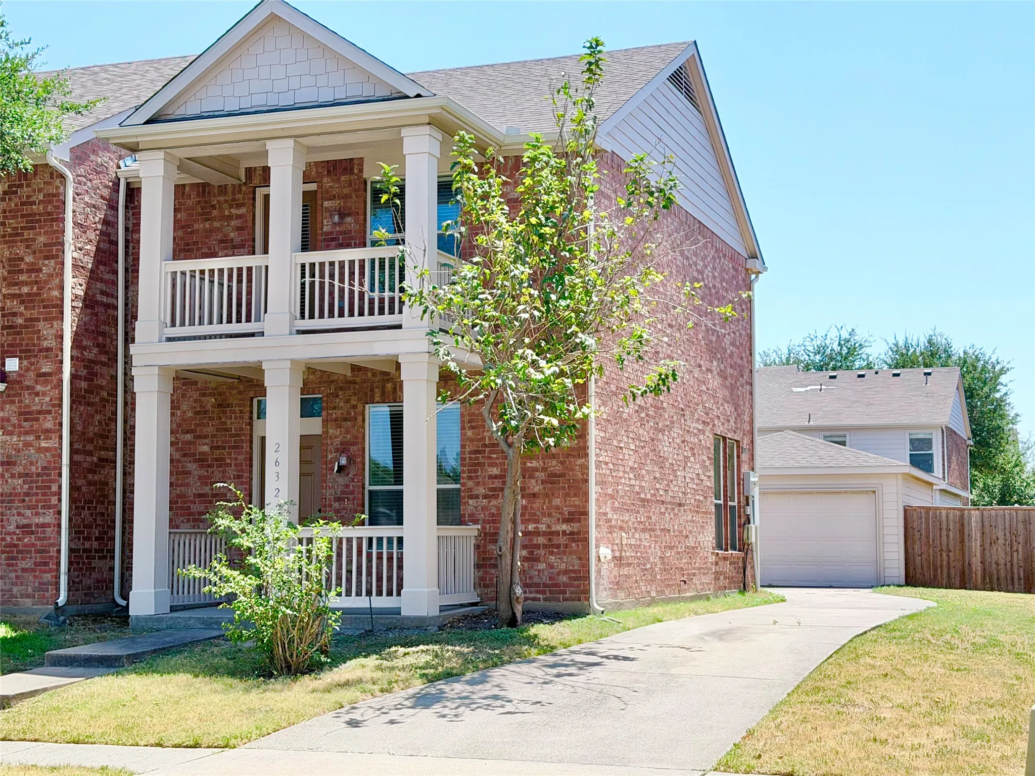 Duplex For Rent in Collin County , 2632 Boedeker Drive, Plano, Texas 75074, 2 Bedroom, 3 Bathroom, 2 Garage spaces, 1,248 Sqft, built in 2005, mls#21363903, Real Estate Agent in Plano, Homes For Rent in Collin county, Homes For Rent in Plano, Realtor in Plano Texas, Real Estate Brokerage Independent Realty Texas, Luminita Cordes Realtor