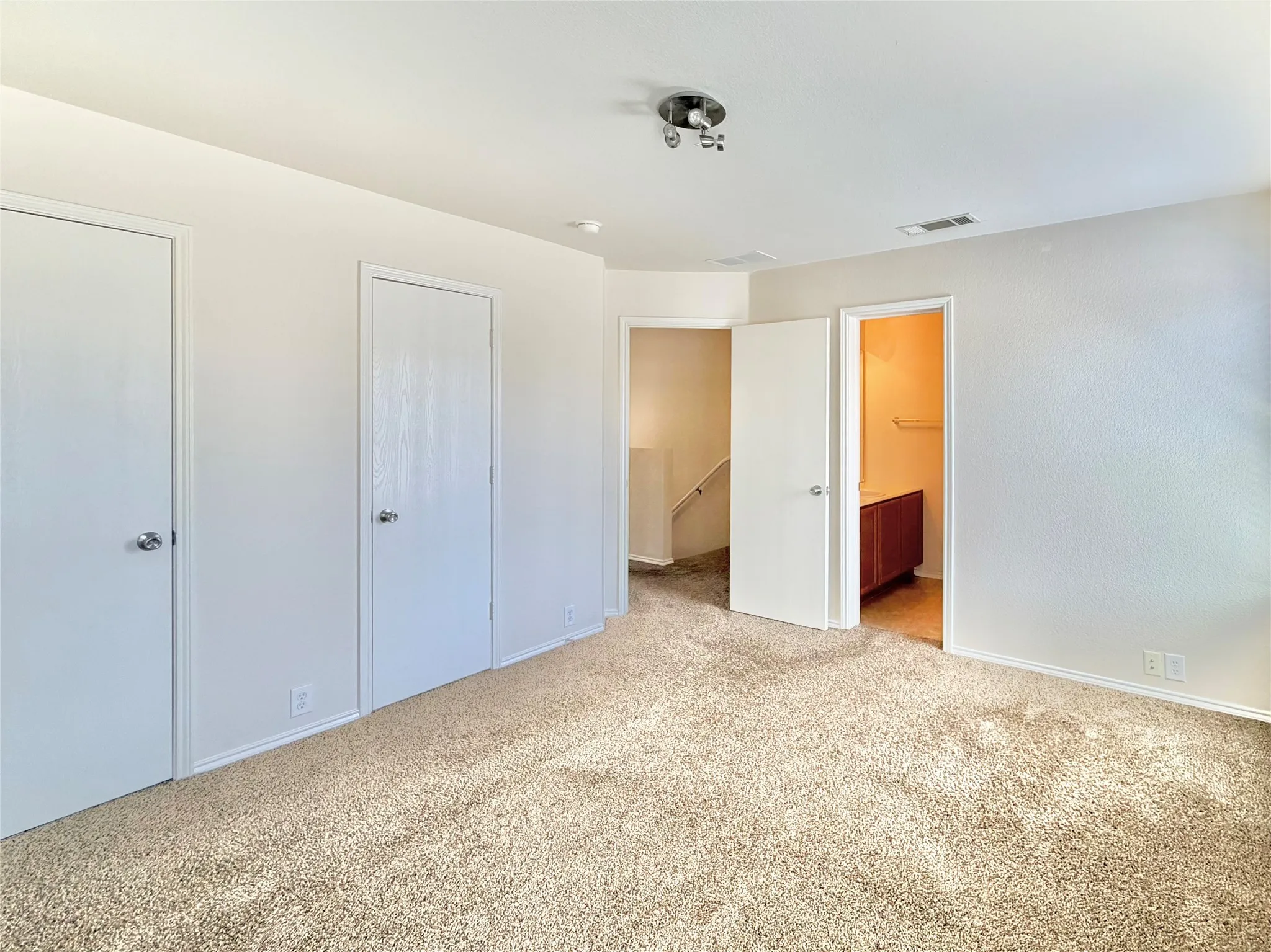 Duplex For Rent in Collin County , 2632 Boedeker Drive, Plano, Texas 75074, 2 Bedroom, 3 Bathroom, 2 Garage spaces, 1,248 Sqft, built in 2005, mls#21363903, Real Estate Agent in Plano, Homes For Rent in Collin county, Homes For Rent in Plano, Realtor in Plano Texas, Real Estate Brokerage Independent Realty Texas, Luminita Cordes Realtor