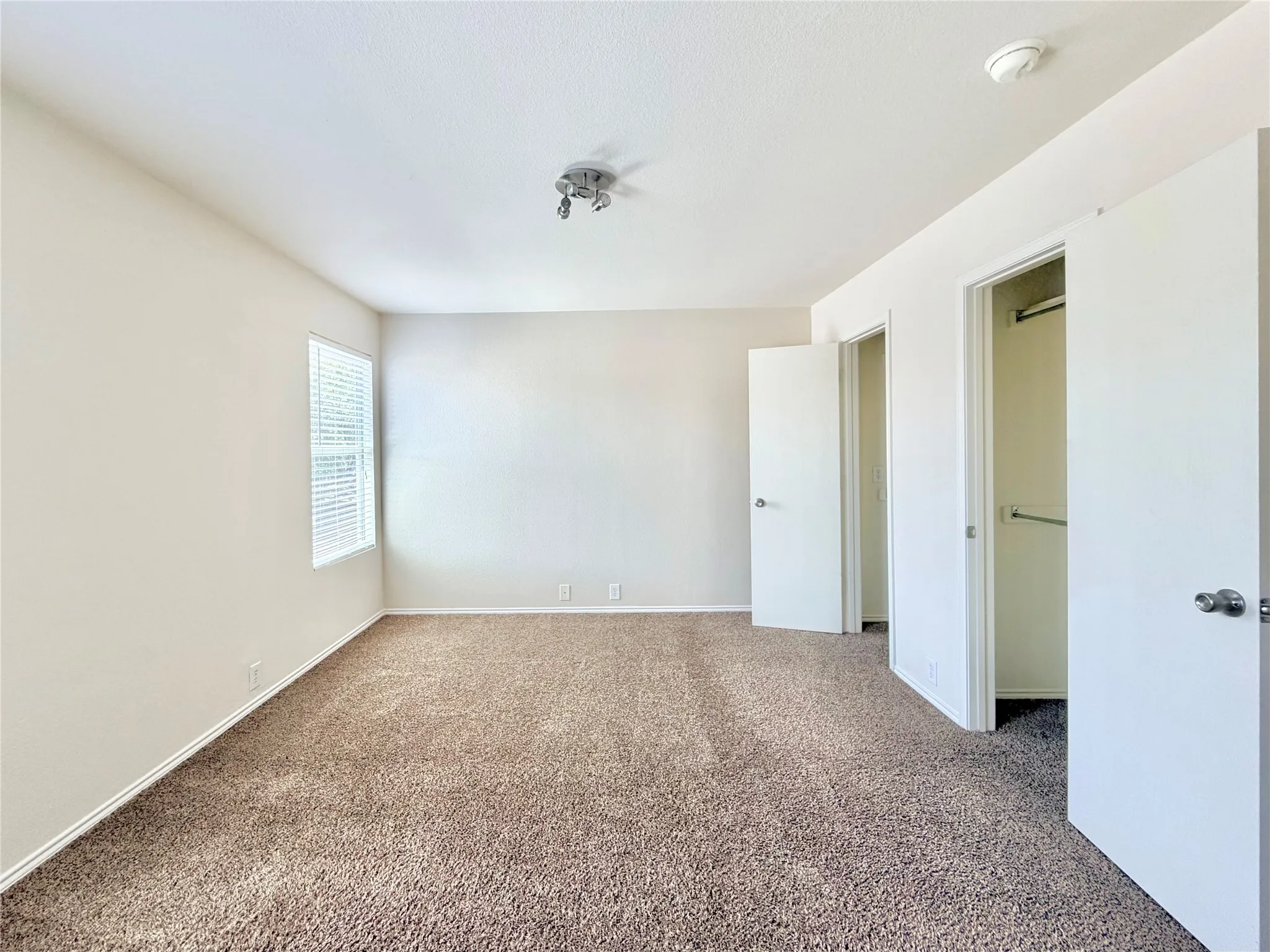 Duplex For Rent in Collin County , 2632 Boedeker Drive, Plano, Texas 75074, 2 Bedroom, 3 Bathroom, 2 Garage spaces, 1,248 Sqft, built in 2005, mls#21363903, Real Estate Agent in Plano, Homes For Rent in Collin county, Homes For Rent in Plano, Realtor in Plano Texas, Real Estate Brokerage Independent Realty Texas, Luminita Cordes Realtor
