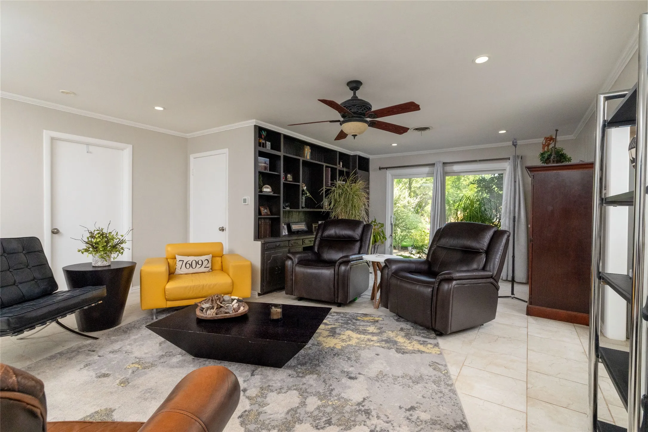 Single Family Residence For Sale in Tarrant County , 2640 Ridgecrest Drive, Southlake, Texas 76092, 3 Bedroom, 2 Bathroom, 2 Garage spaces, 2,107 Sqft, built in 1976, Price $2,195,000, mls#21362545, Real Estate Agent in Southlake, Homes For Sale in Tarrant county, Homes For Sale in Southlake, Realtor in Southlake Texas, Real Estate Brokerage Independent Realty Texas, Luminita Cordes Realtor