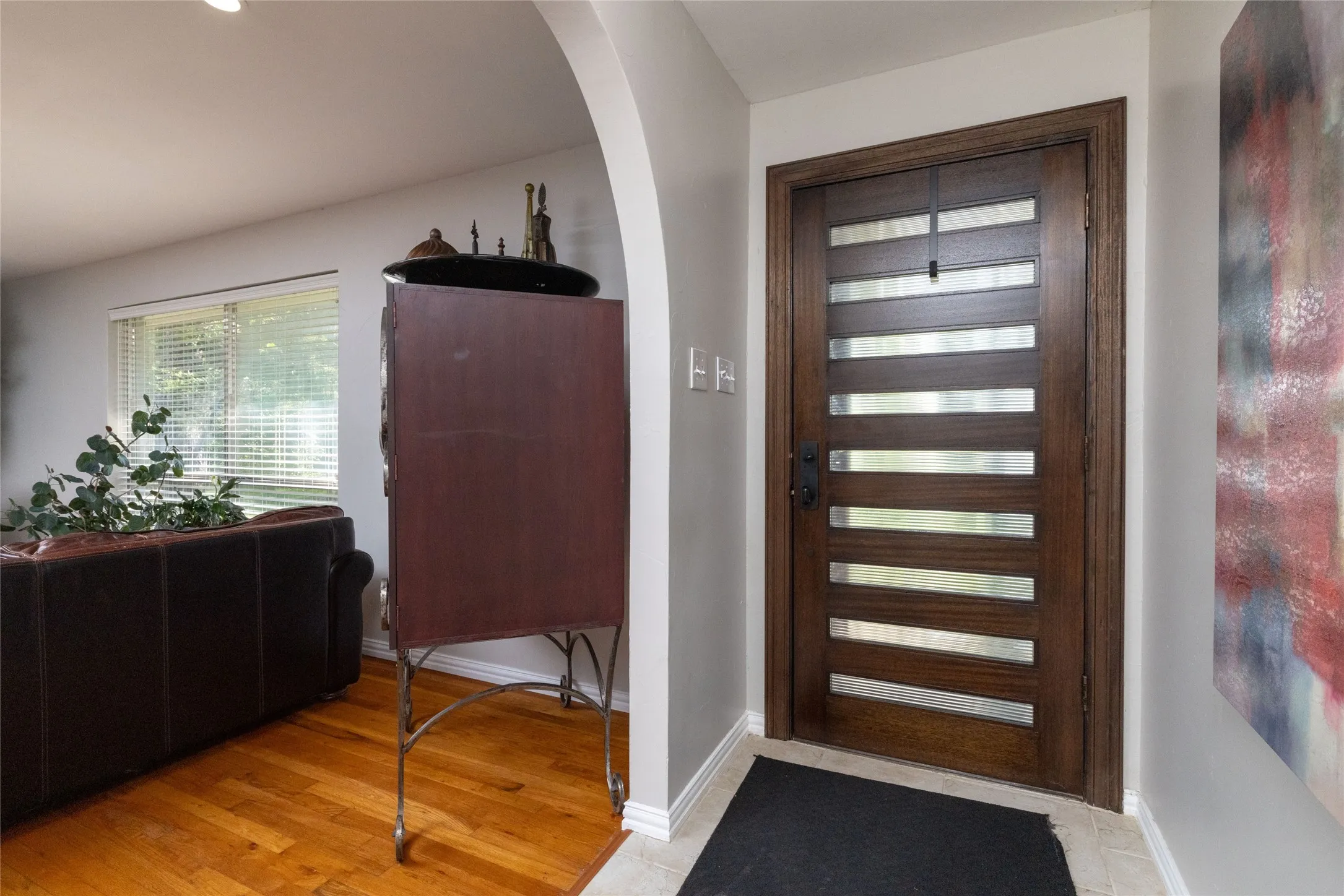 Single Family Residence For Sale in Tarrant County , 2640 Ridgecrest Drive, Southlake, Texas 76092, 3 Bedroom, 2 Bathroom, 2 Garage spaces, 2,107 Sqft, built in 1976, Price $2,195,000, mls#21362545, Real Estate Agent in Southlake, Homes For Sale in Tarrant county, Homes For Sale in Southlake, Realtor in Southlake Texas, Real Estate Brokerage Independent Realty Texas, Luminita Cordes Realtor