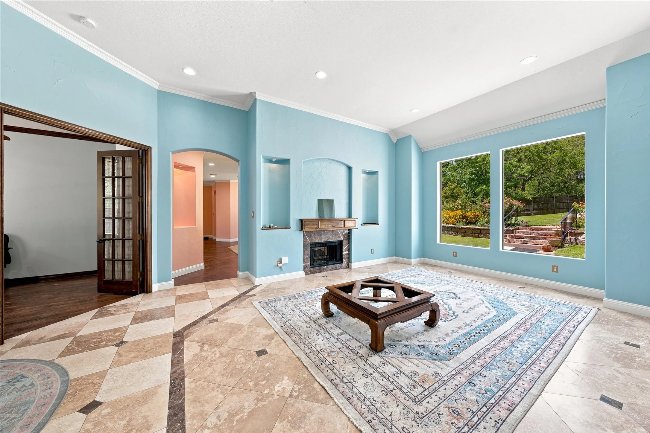 Single Family Residence For Sale in Henderson County , 4 Mill Run Place, Athens, Texas 75751, 4 Bedroom, 3 Bathroom, 3 Garage spaces, 3,001 Sqft, built in 2005, mls#21363916, Real Estate Agent in Athens, Homes For Sale in Henderson county, Homes For Sale in Athens, Realtor in Athens Texas, Real Estate Brokerage Independent Realty Texas, Luminita Cordes Realtor