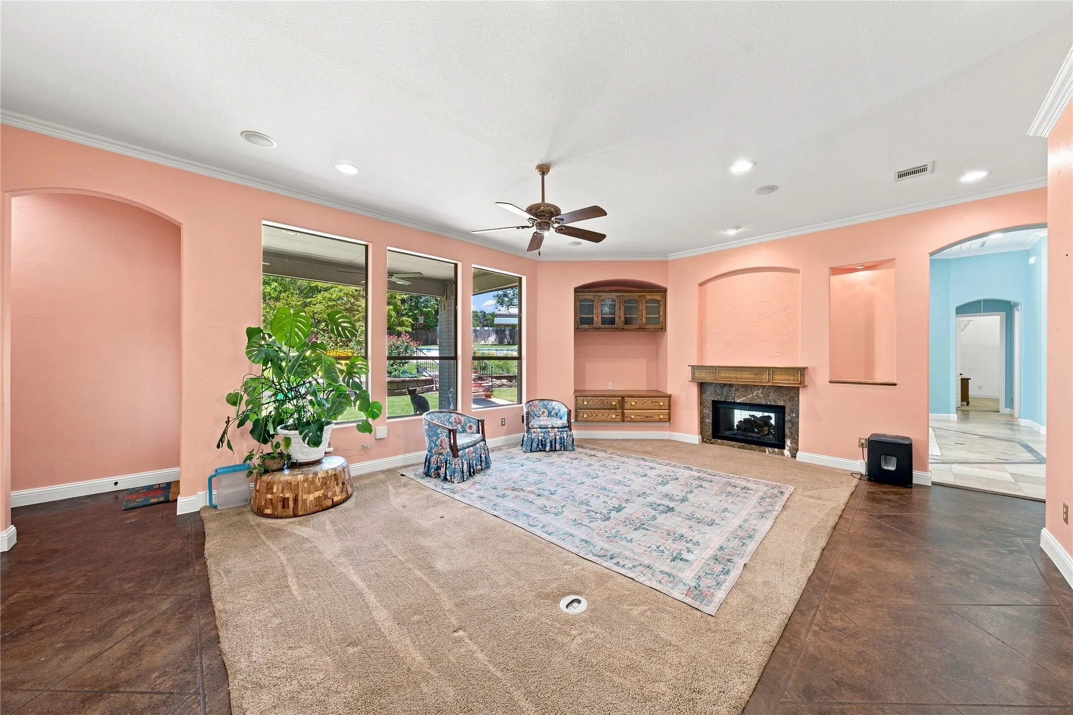 Single Family Residence For Sale in Henderson County , 4 Mill Run Place, Athens, Texas 75751, 4 Bedroom, 3 Bathroom, 3 Garage spaces, 3,001 Sqft, built in 2005, mls#21363916, Real Estate Agent in Athens, Homes For Sale in Henderson county, Homes For Sale in Athens, Realtor in Athens Texas, Real Estate Brokerage Independent Realty Texas, Luminita Cordes Realtor