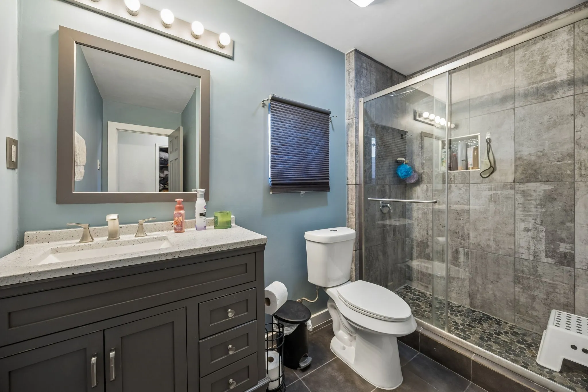 Single Family Residence For Sale in Rockwall County , 594 Trout Street, Rockwall, Texas 75032, 3 Bedroom, 2 Bathroom, 2 Garage spaces, 1,715 Sqft, built in 2002, mls#21363913, Real Estate Agent in Rockwall, Homes For Sale in Rockwall county, Homes For Sale in Rockwall, Realtor in Rockwall Texas, Real Estate Brokerage Independent Realty Texas, Luminita Cordes Realtor