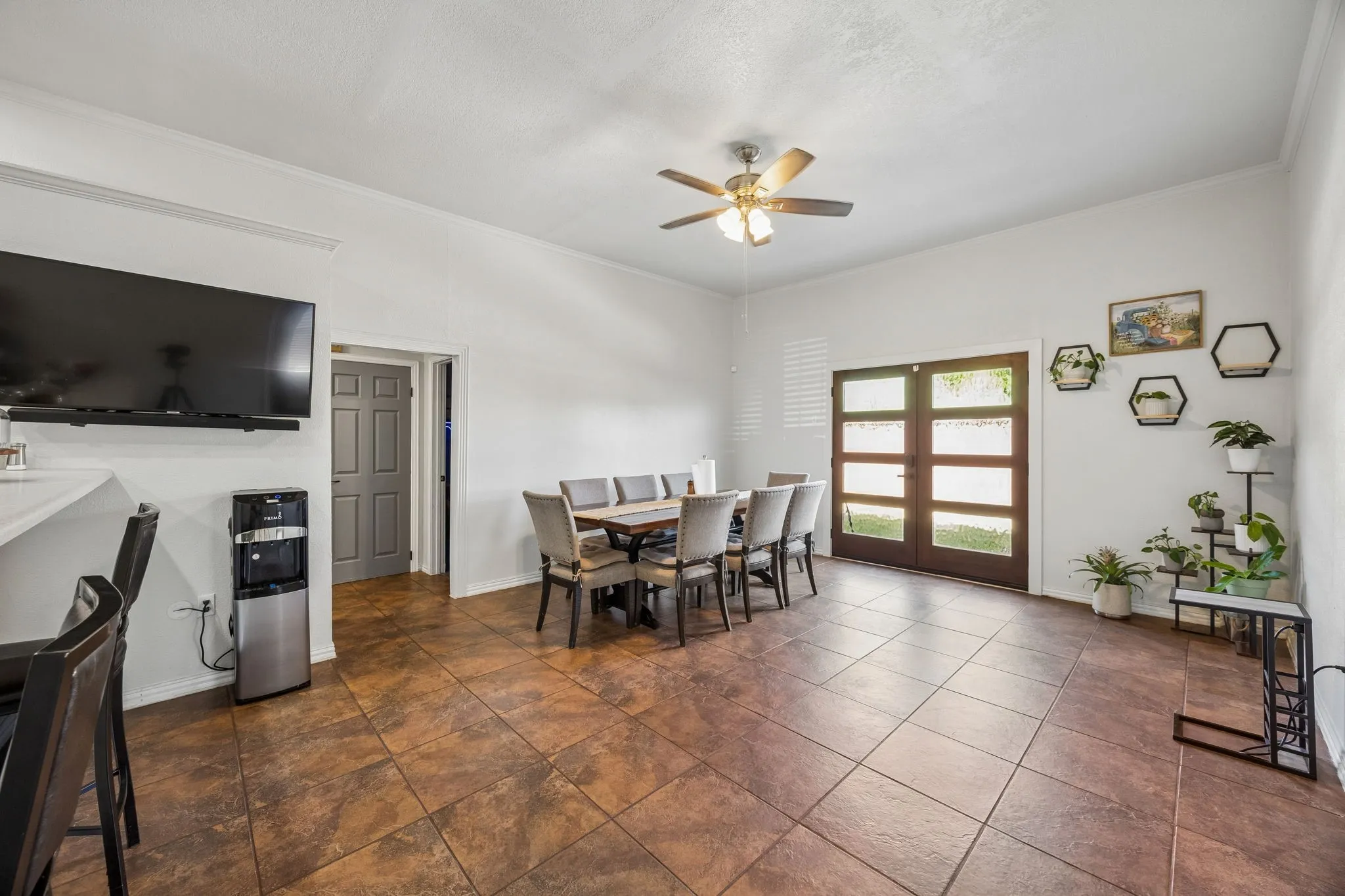 Single Family Residence For Sale in Rockwall County , 594 Trout Street, Rockwall, Texas 75032, 3 Bedroom, 2 Bathroom, 2 Garage spaces, 1,715 Sqft, built in 2002, mls#21363913, Real Estate Agent in Rockwall, Homes For Sale in Rockwall county, Homes For Sale in Rockwall, Realtor in Rockwall Texas, Real Estate Brokerage Independent Realty Texas, Luminita Cordes Realtor