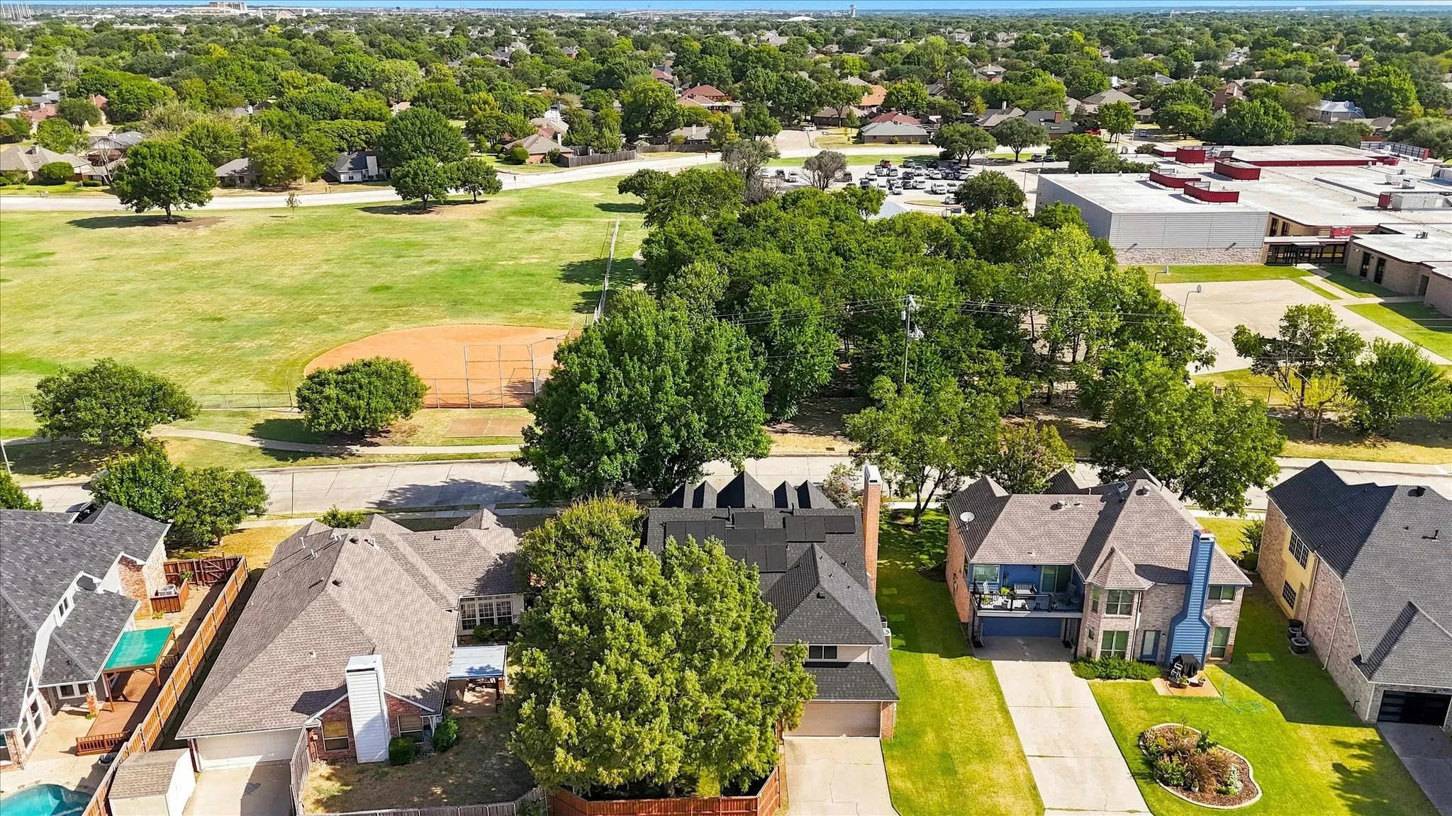 Single Family Residence For Sale in Collin County , 1014 Timbercreek Drive, Allen, Texas 75002, 4 Bedroom, 3 Bathroom, 2 Garage spaces, 3,421 Sqft, built in 1993, mls#21357073, Real Estate Agent in Allen, Homes For Sale in Collin county, Homes For Sale in Allen, Realtor in Allen Texas, Real Estate Brokerage Independent Realty Texas, Luminita Cordes Realtor
