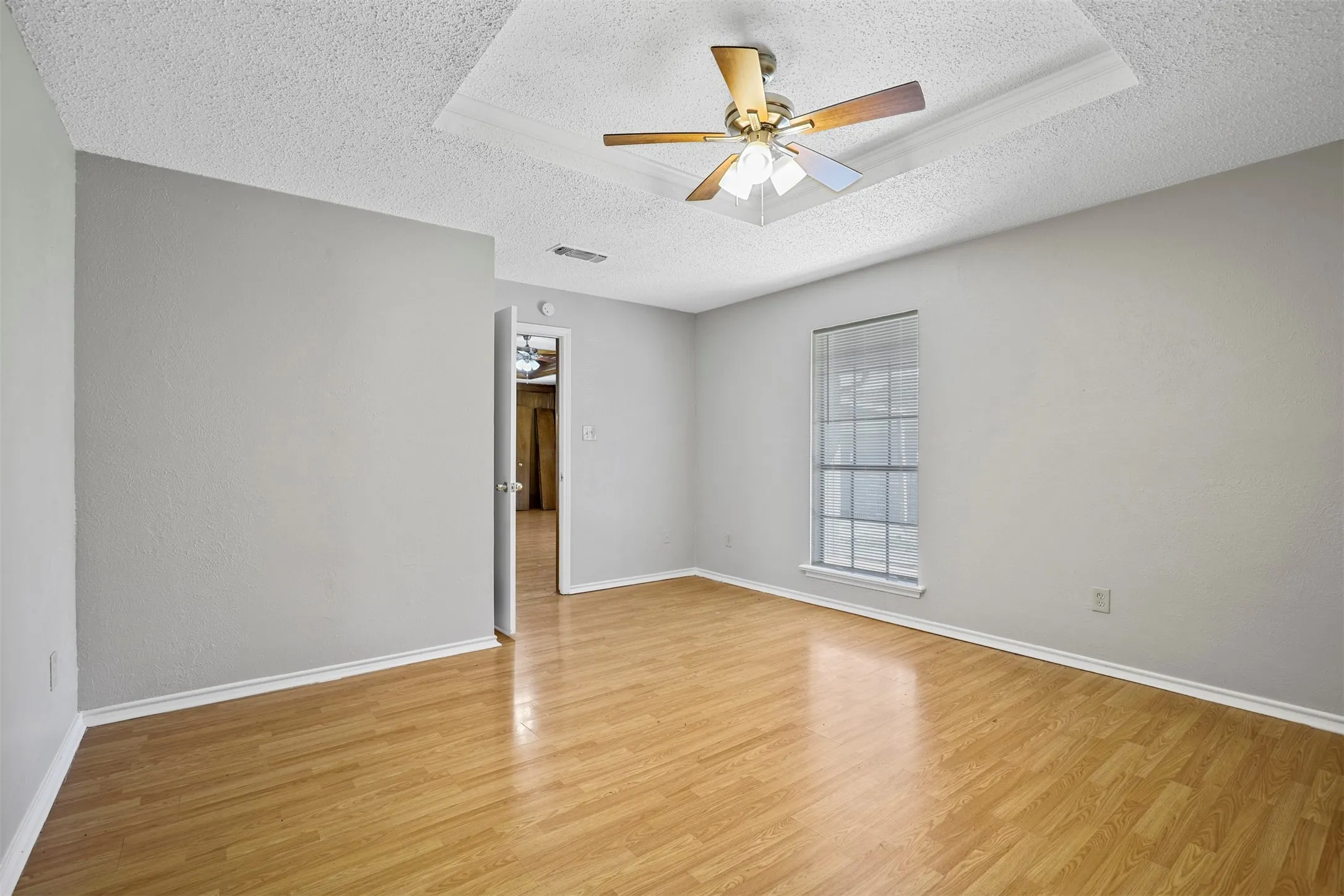 Duplex For Rent in Collin County , 226 E Pritchard Lane 228, Blue Ridge, Texas 75424, 2 Bedroom, 2 Bathroom, Garage spaces, 2,128 Sqft, built in 1986, Price $1,350, mls#21363928, Real Estate Agent in Blue Ridge, Homes For Rent in Collin county, Homes For Rent in Blue Ridge, Realtor in Blue Ridge Texas, Real Estate Brokerage Independent Realty Texas, Luminita Cordes Realtor