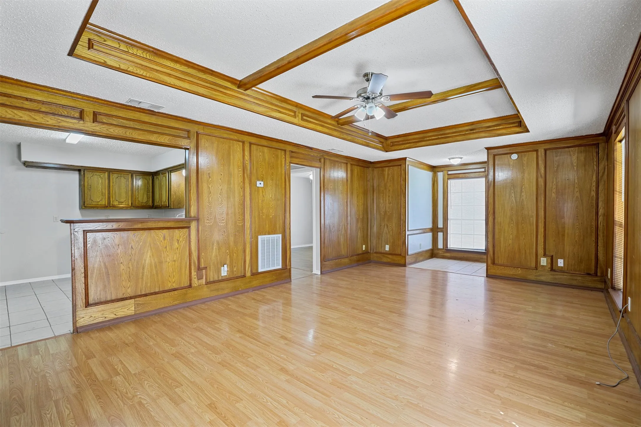 Duplex For Rent in Collin County , 226 E Pritchard Lane 228, Blue Ridge, Texas 75424, 2 Bedroom, 2 Bathroom, Garage spaces, 2,128 Sqft, built in 1986, Price $1,350, mls#21363928, Real Estate Agent in Blue Ridge, Homes For Rent in Collin county, Homes For Rent in Blue Ridge, Realtor in Blue Ridge Texas, Real Estate Brokerage Independent Realty Texas, Luminita Cordes Realtor