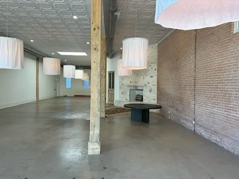 Office For Rent in Dallas County , 3106 Swiss Avenue 3106, Dallas, Texas 75204, 0, 0, Garage spaces, 0 Sqft, built in 1940, Price $9,500, mls#21363930, Real Estate Agent in Dallas, Homes For Rent in Dallas county, Homes For Rent in Dallas, Realtor in Dallas Texas, Real Estate Brokerage Independent Realty Texas, Luminita Cordes Realtor