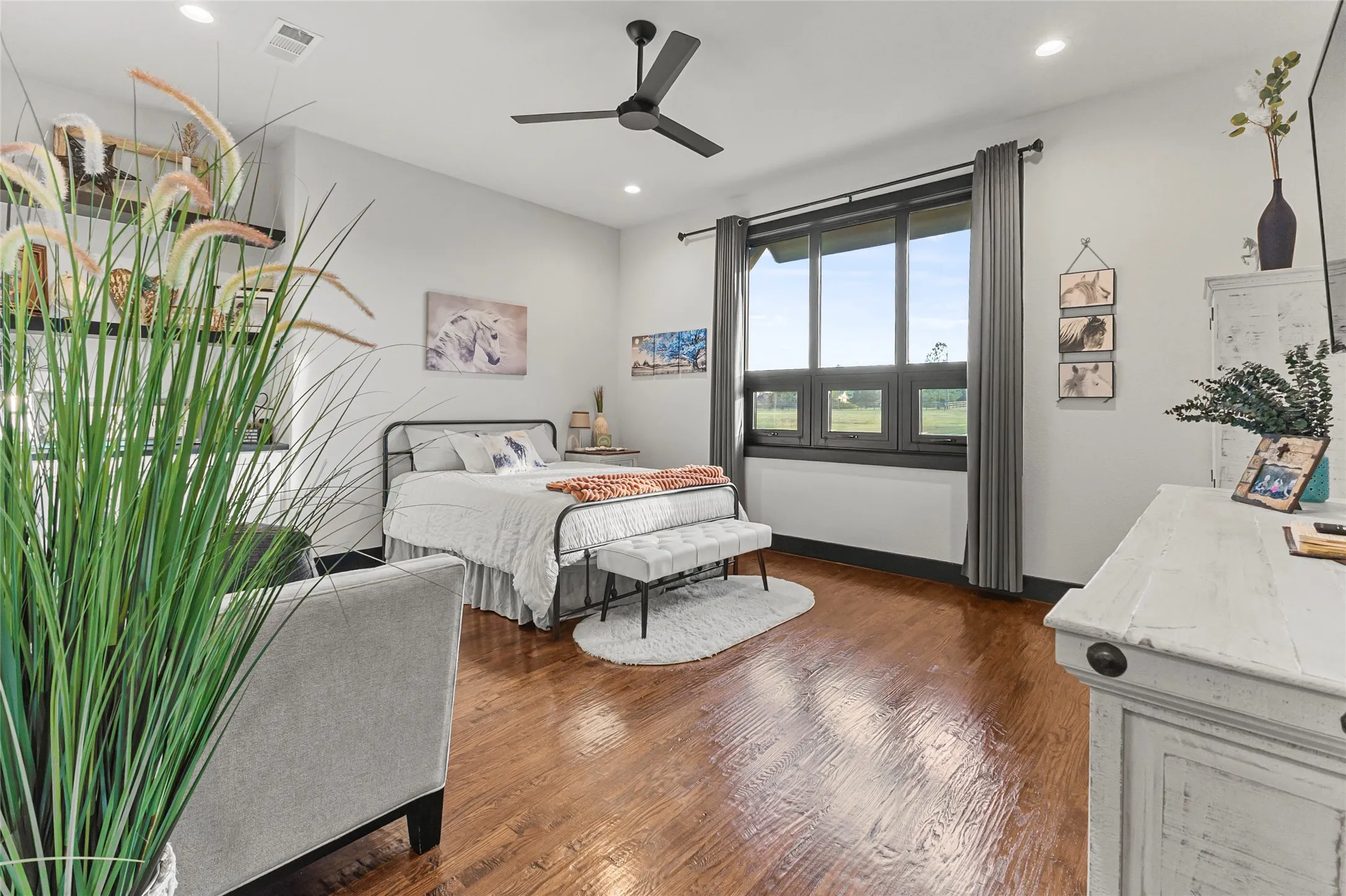 Office/Flex Room/Bedroom 5
