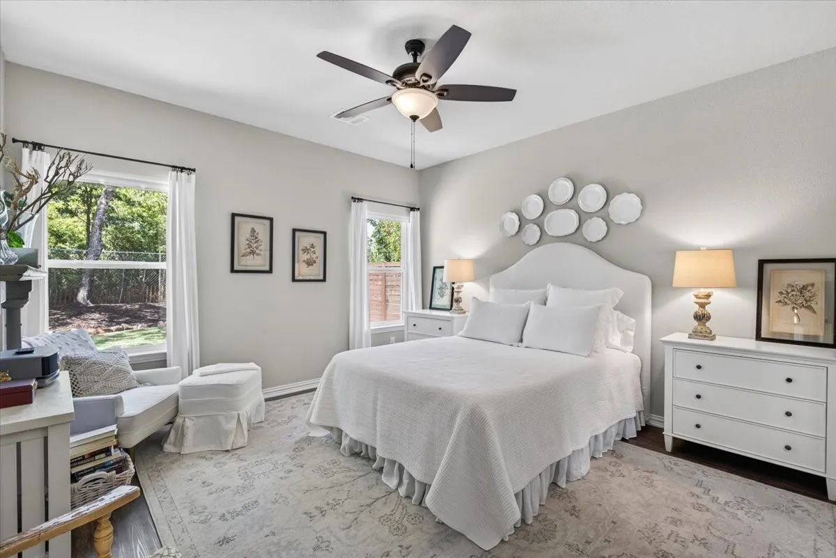 Single Family Residence For Sale in Henderson County , 216 Skiff Drive, Gun Barrel City, Texas 75156, 3 Bedroom, 2 Bathroom, 2 Garage spaces, 1,494 Sqft, built in 2020, mls#21363598, Real Estate Agent in Gun Barrel City, Homes For Sale in Henderson county, Homes For Sale in Gun Barrel City, Realtor in Gun Barrel City Texas, Real Estate Brokerage Independent Realty Texas, Luminita Cordes Realtor